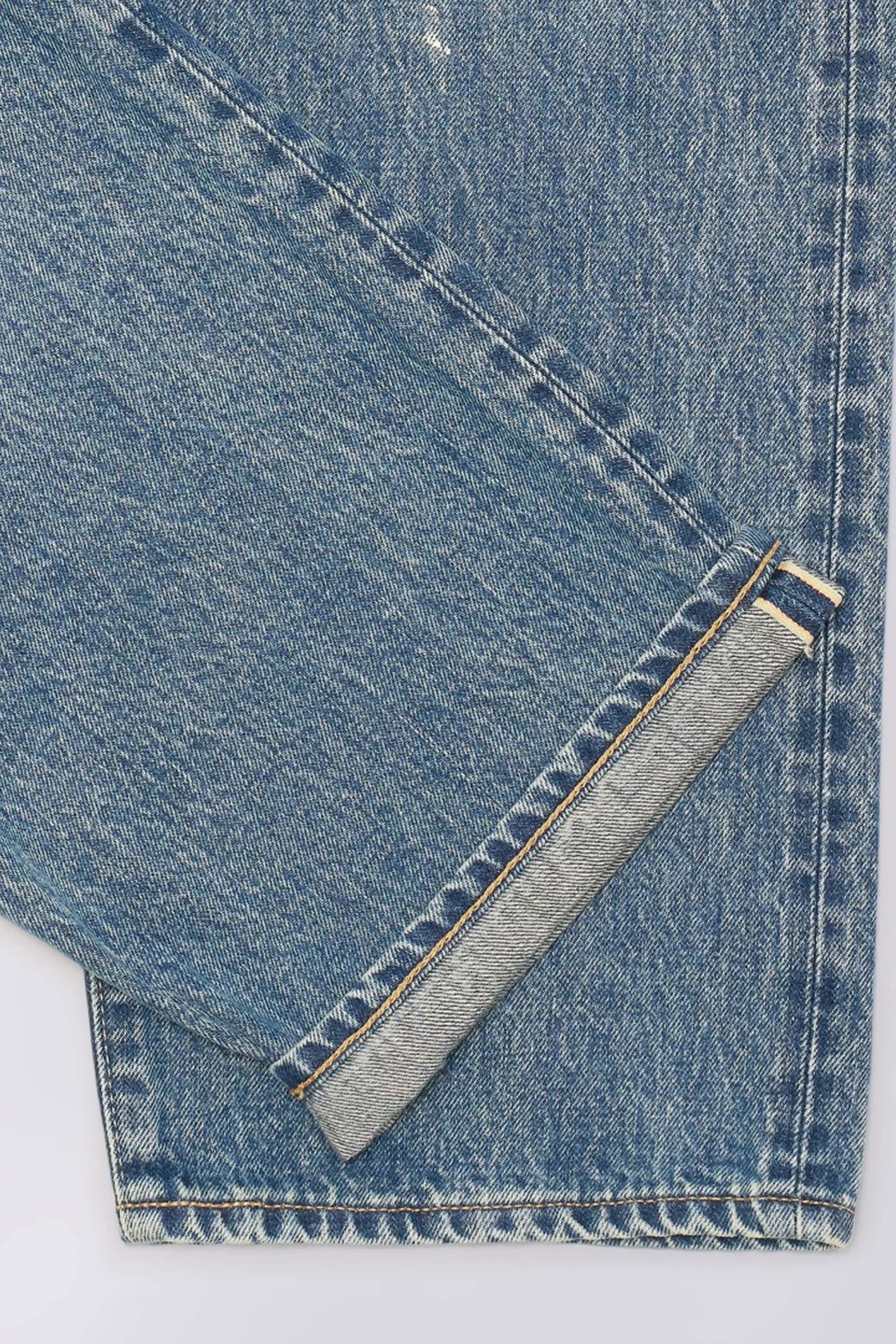 LOOSE JEANS