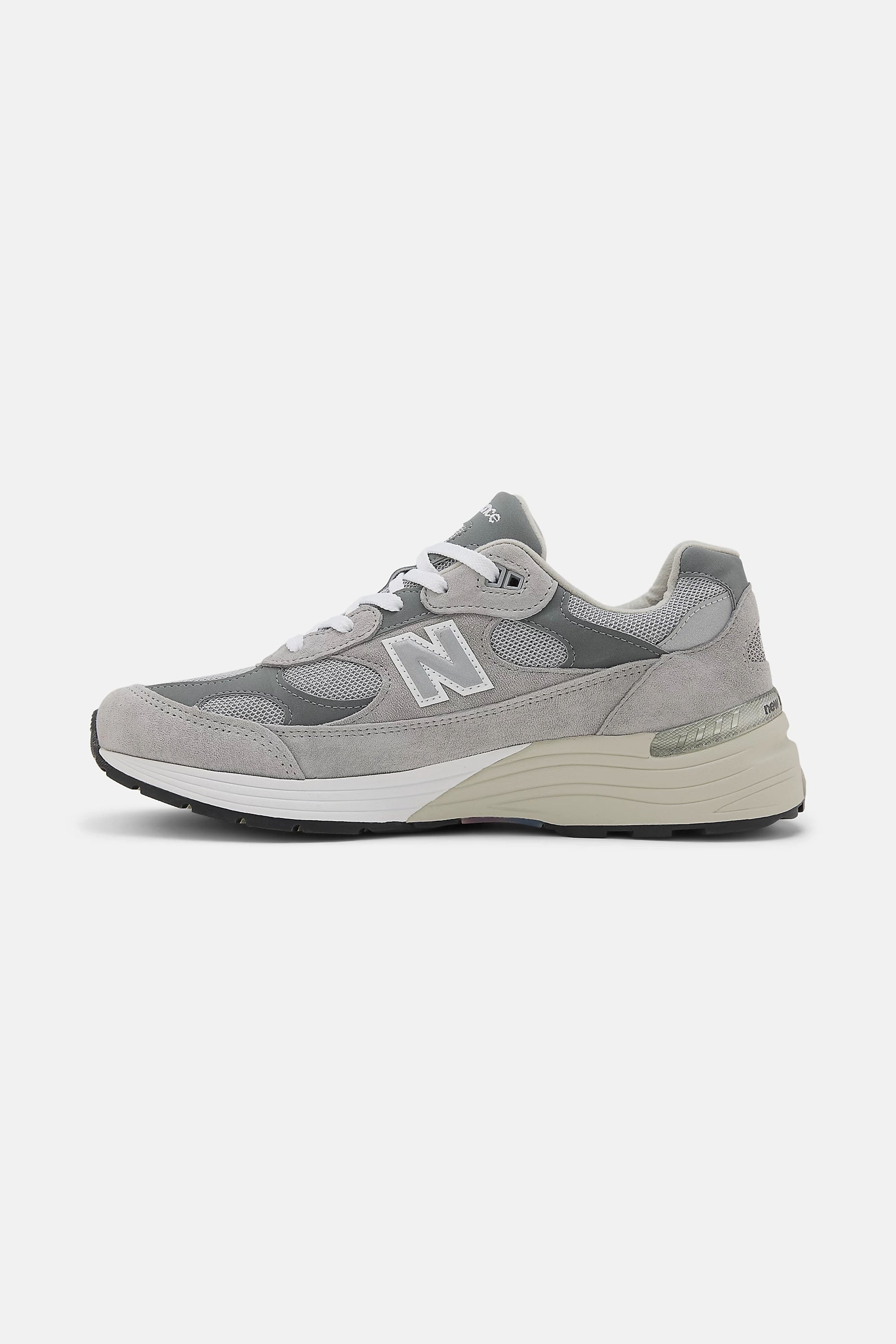 NEW BALANCE U992GY