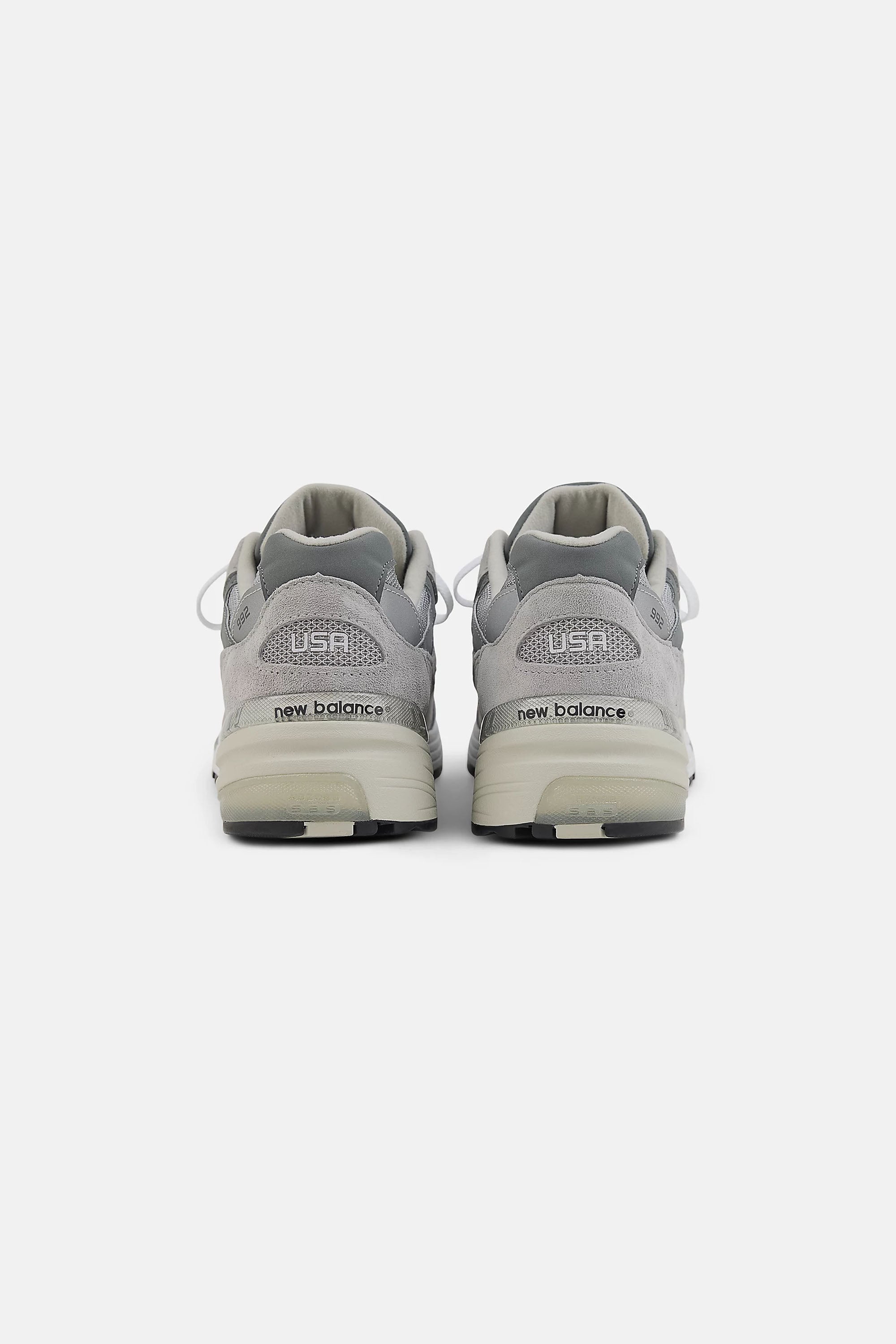 NEW BALANCE U992GY