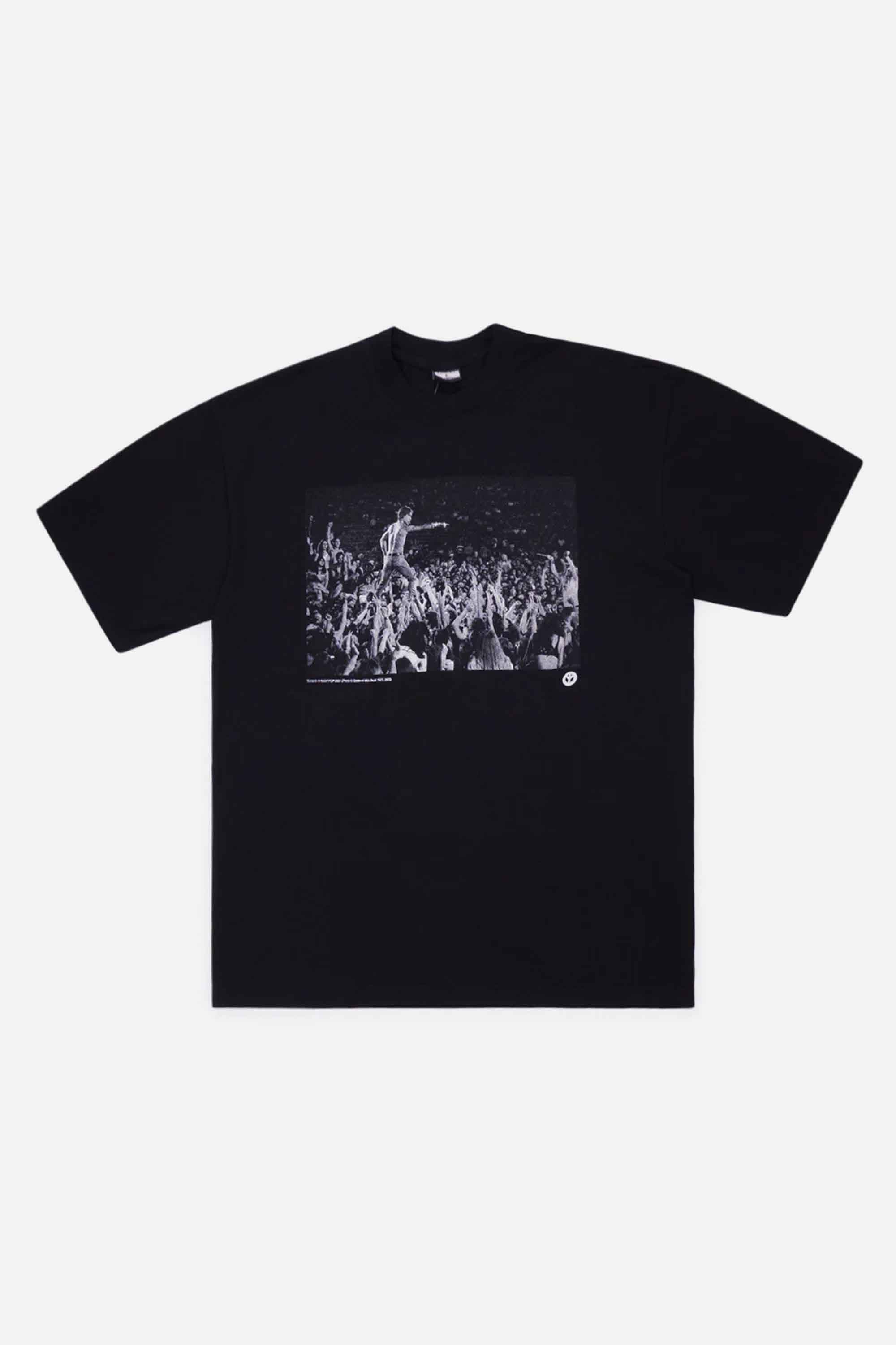 CROWD PHOTO TEE