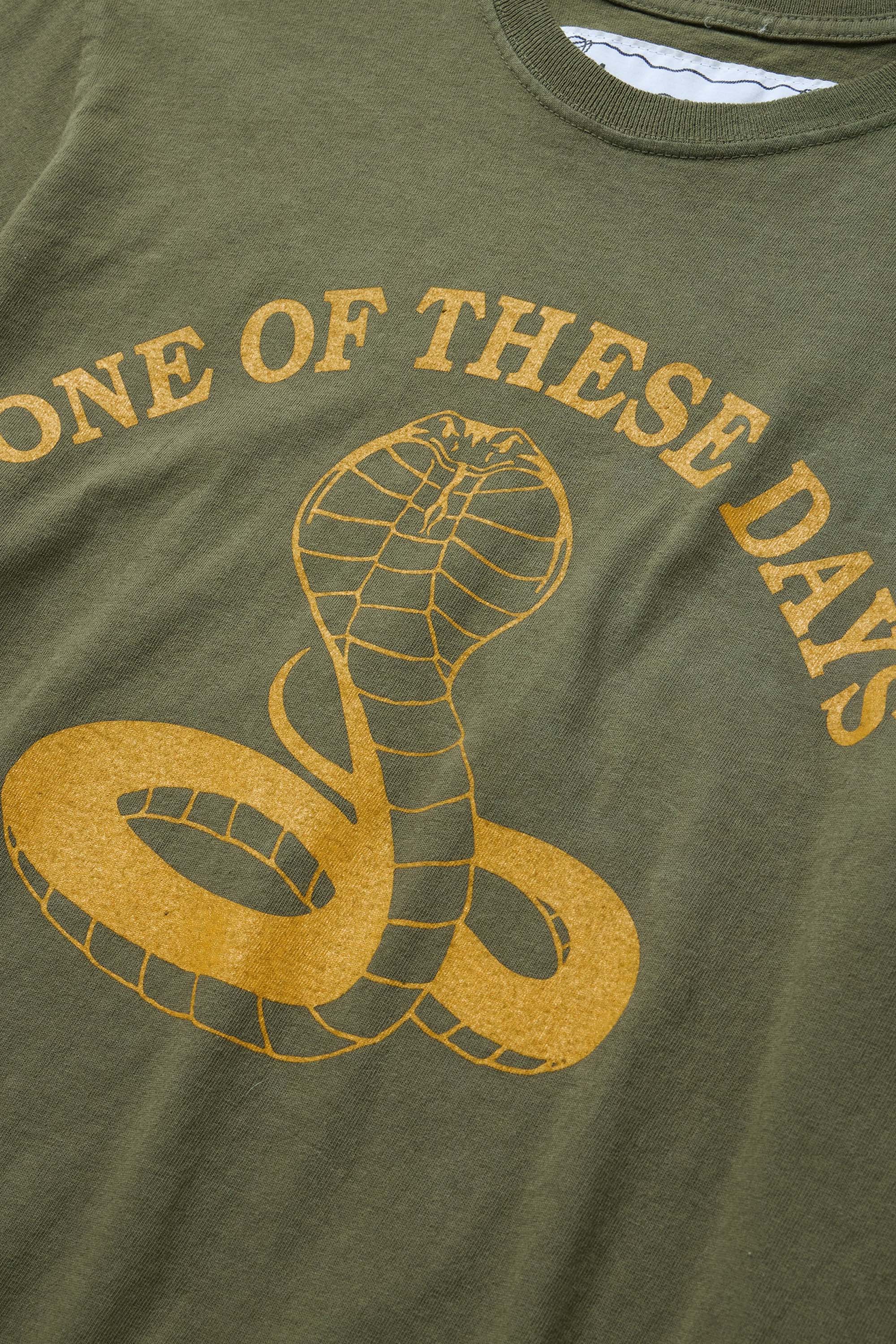 COBRA T-SHIRT