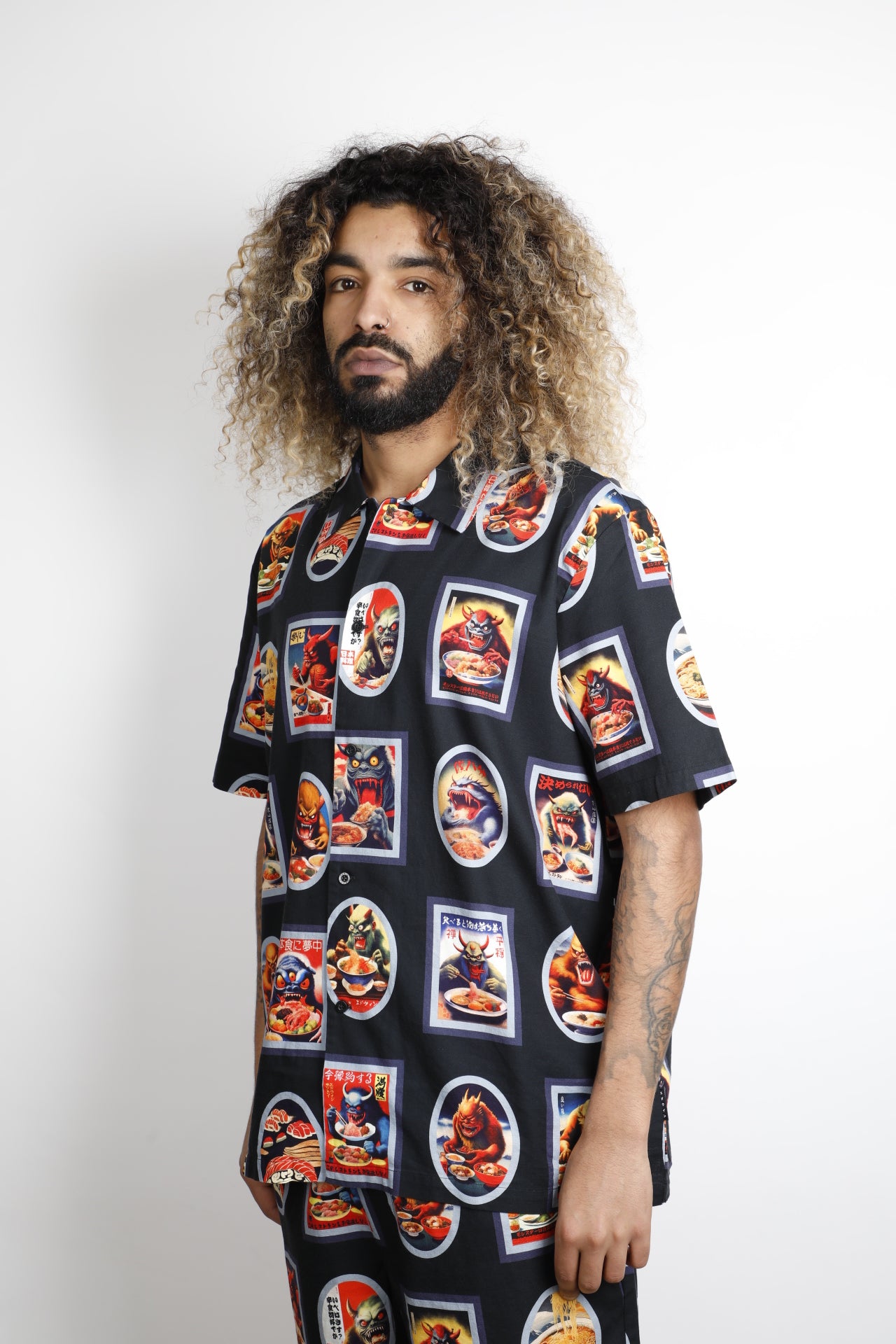 HARA HACHI BUN ME SHIRT SS AOP CREPE