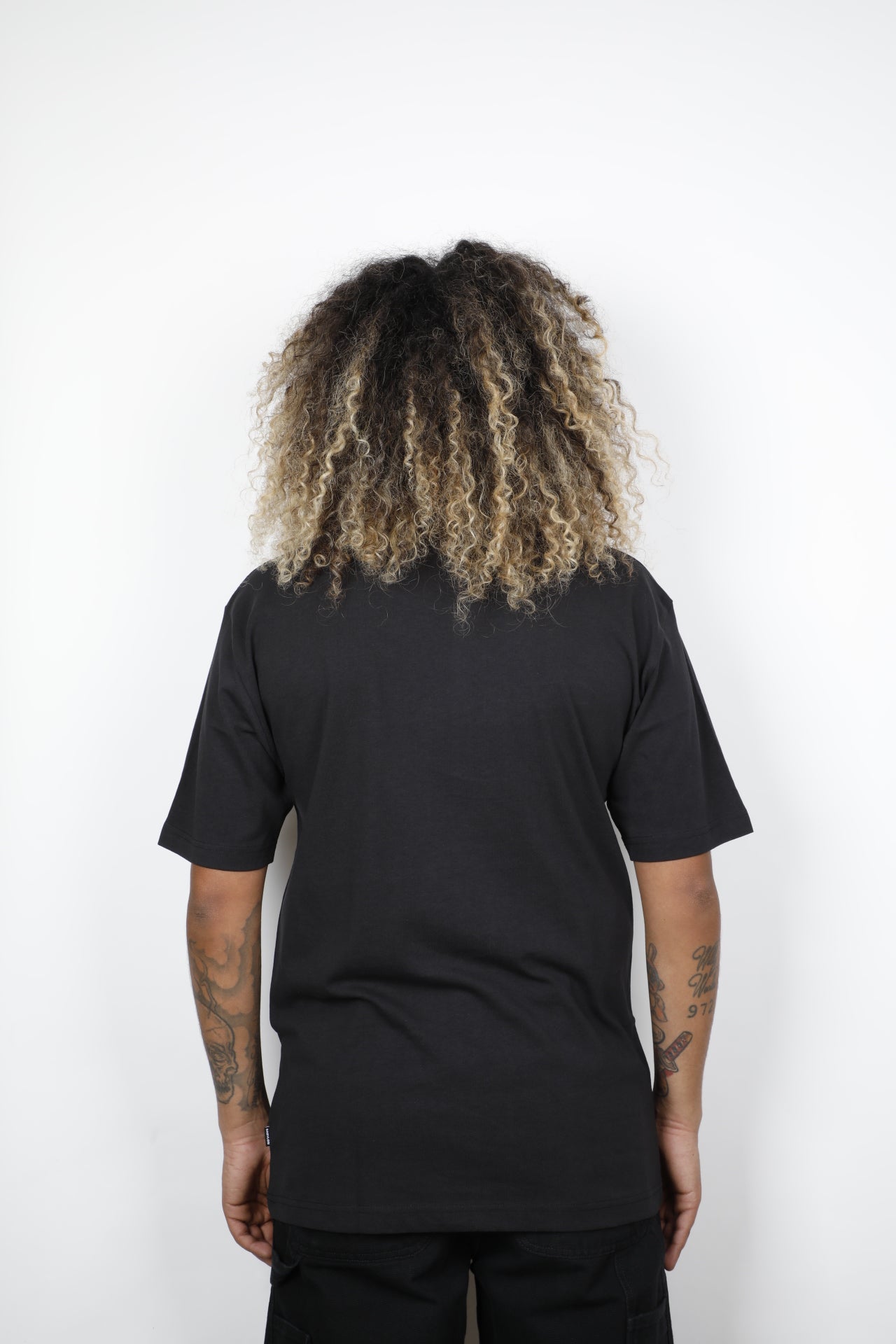 SHOP TEE YELLOW LOGO