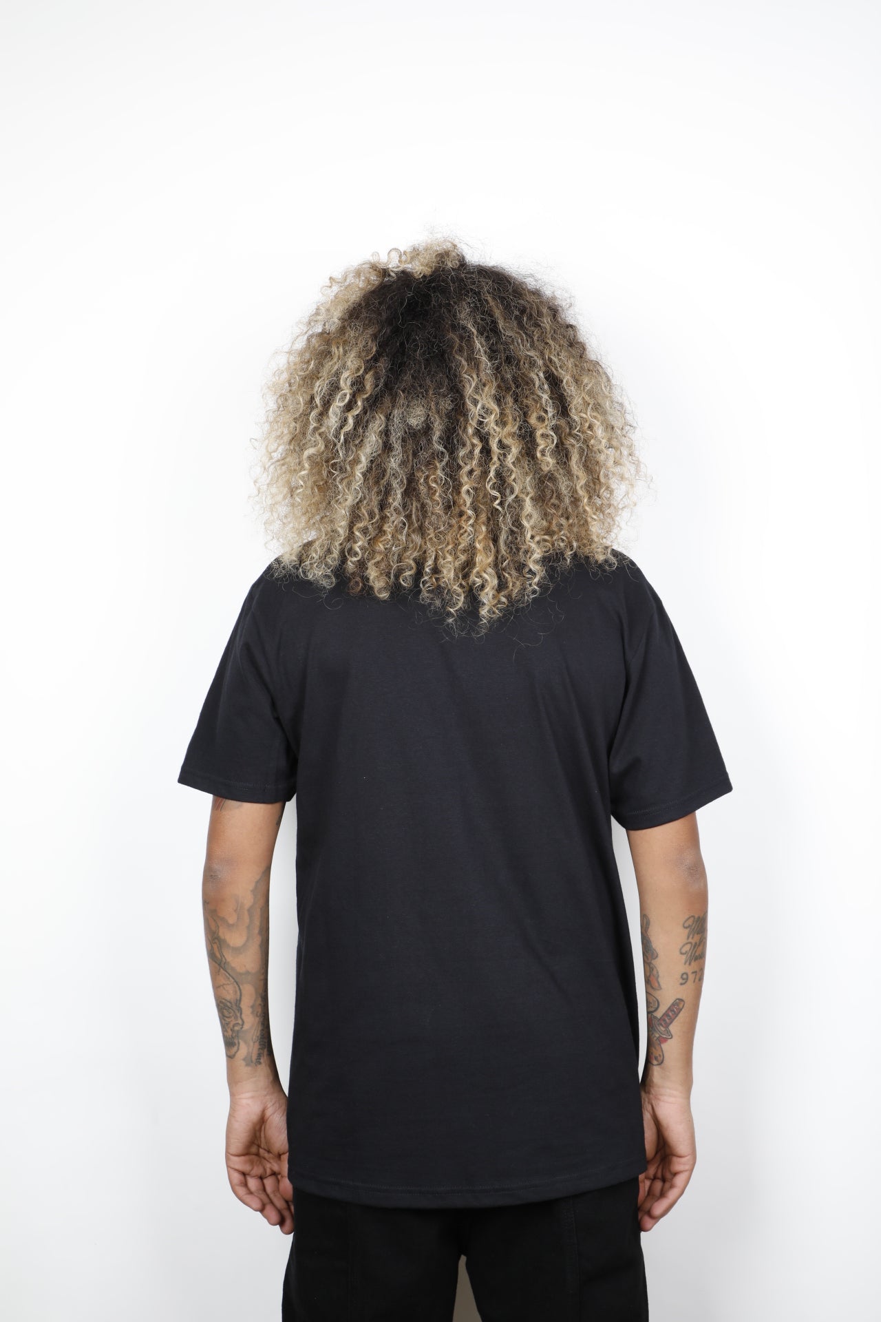 BUTTERFLY TEE