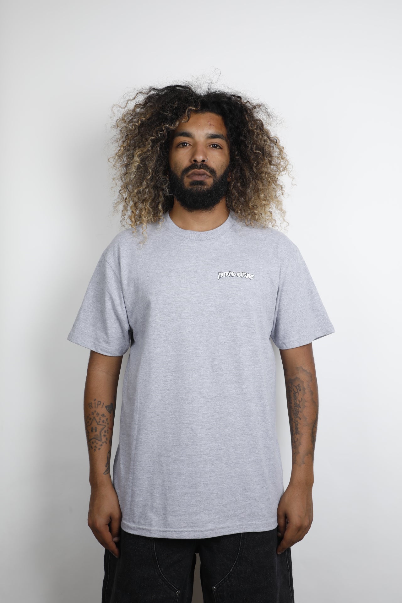 BELIEVE TEE