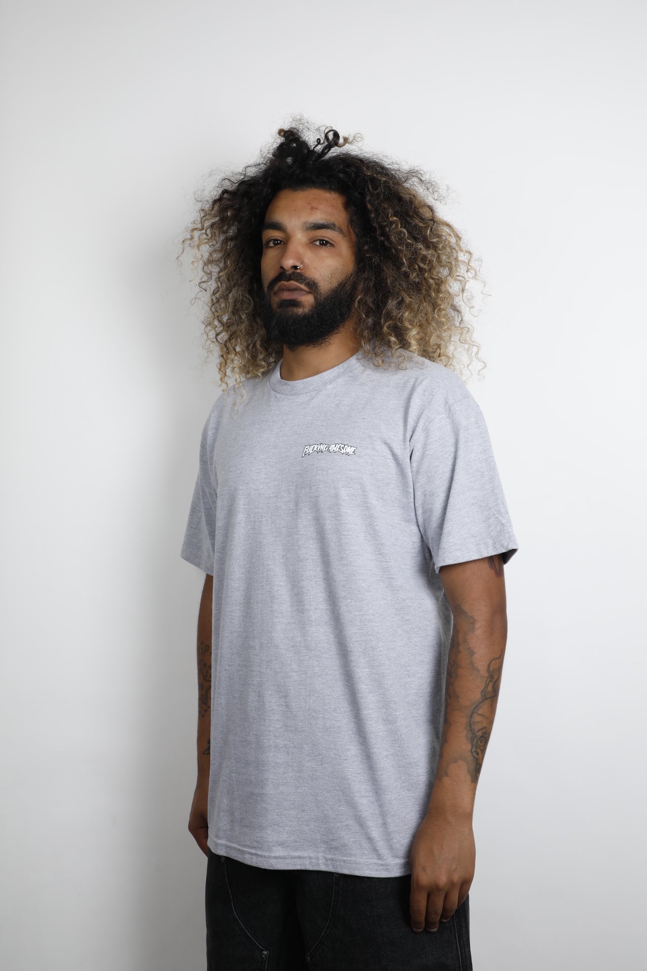 BELIEVE TEE