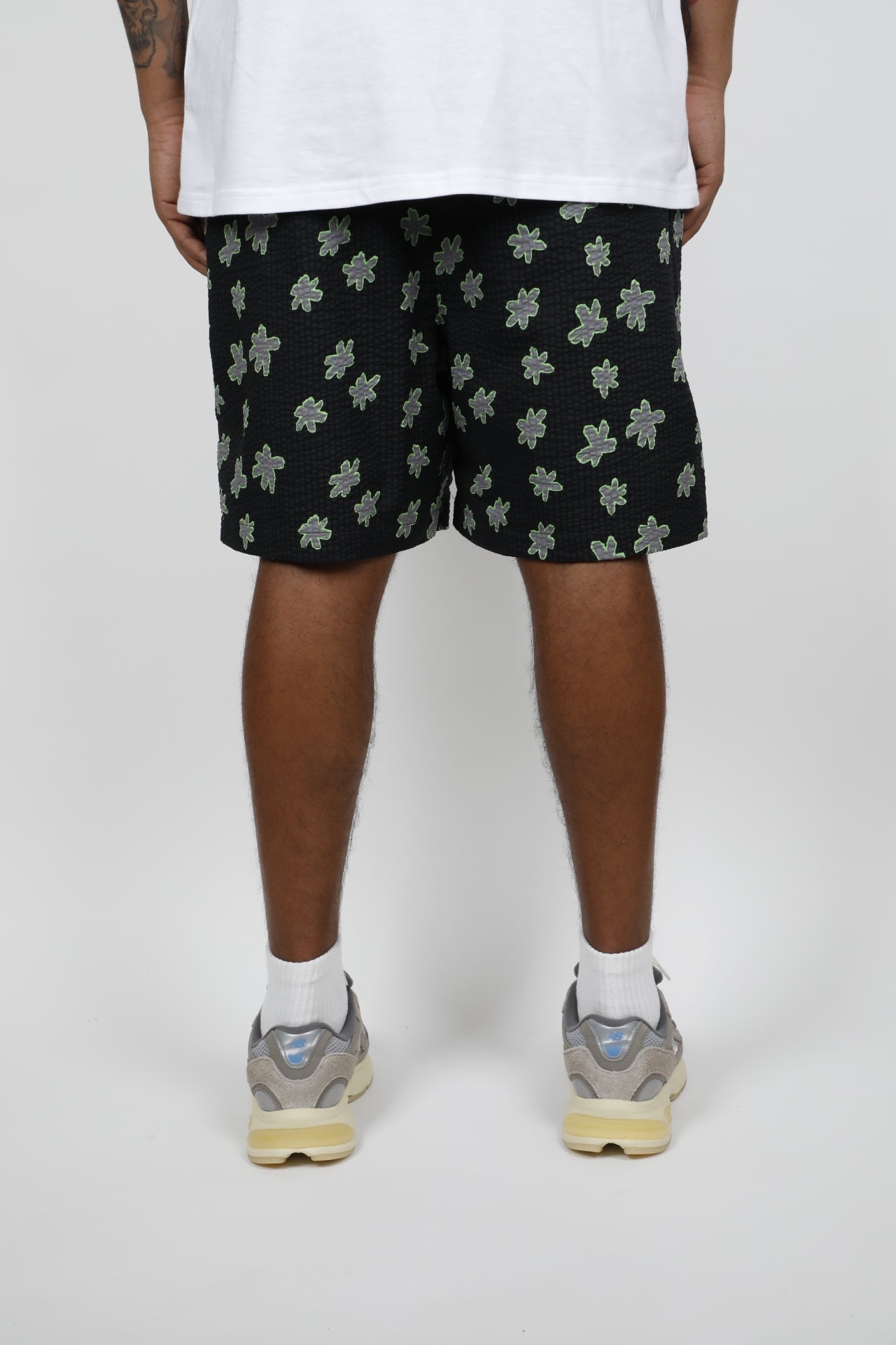 FLORAL SEERSUCKER SHORT
