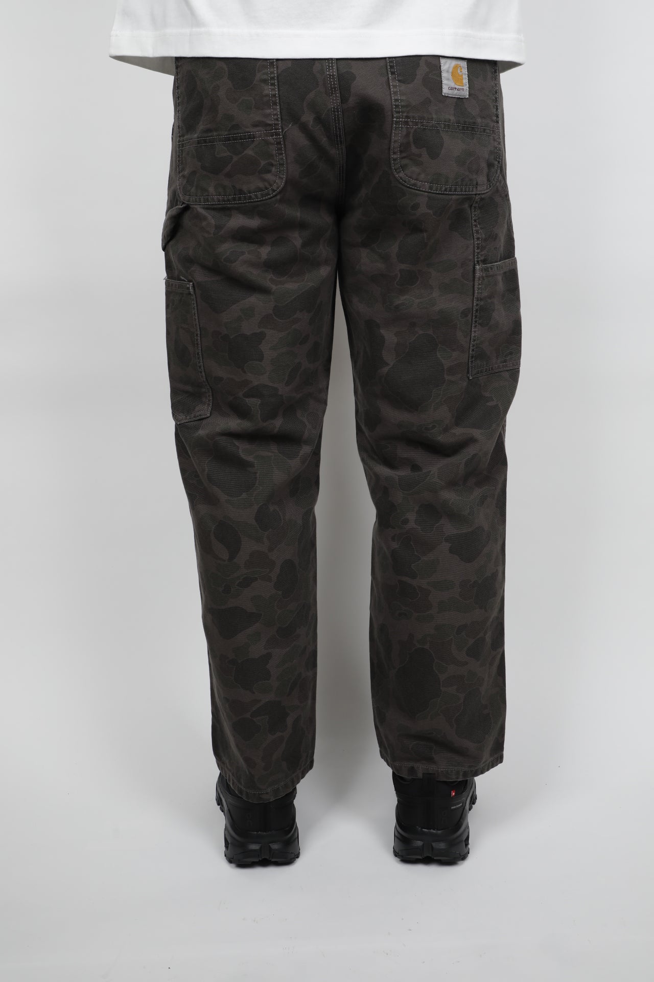 DUCK SINGLE KNEE PANT