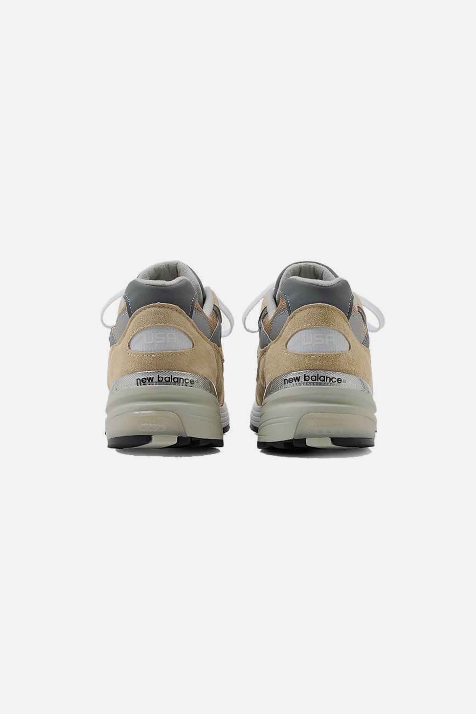 NEW BALANCE U992TA