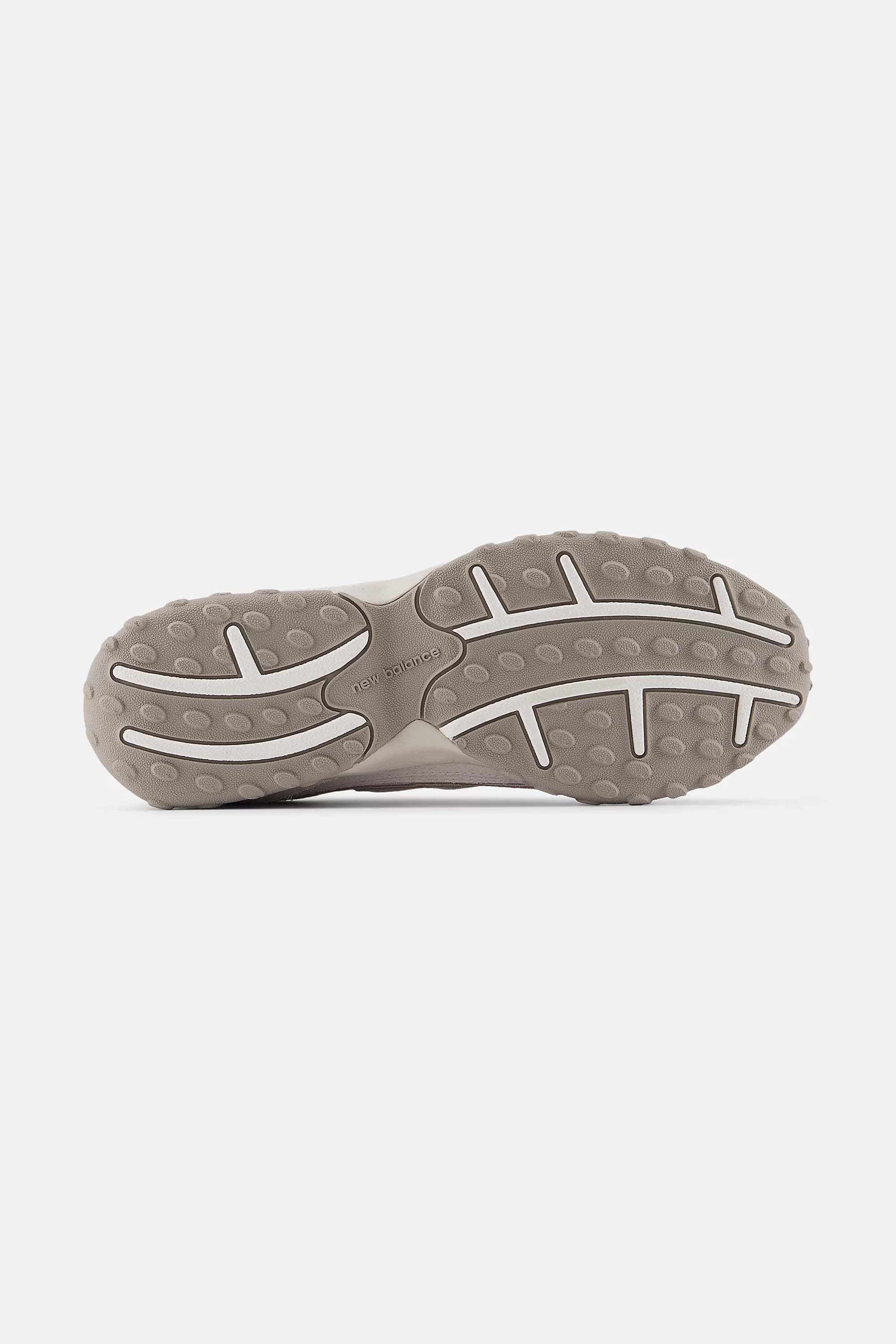 NEW BALANCE U204LMMC