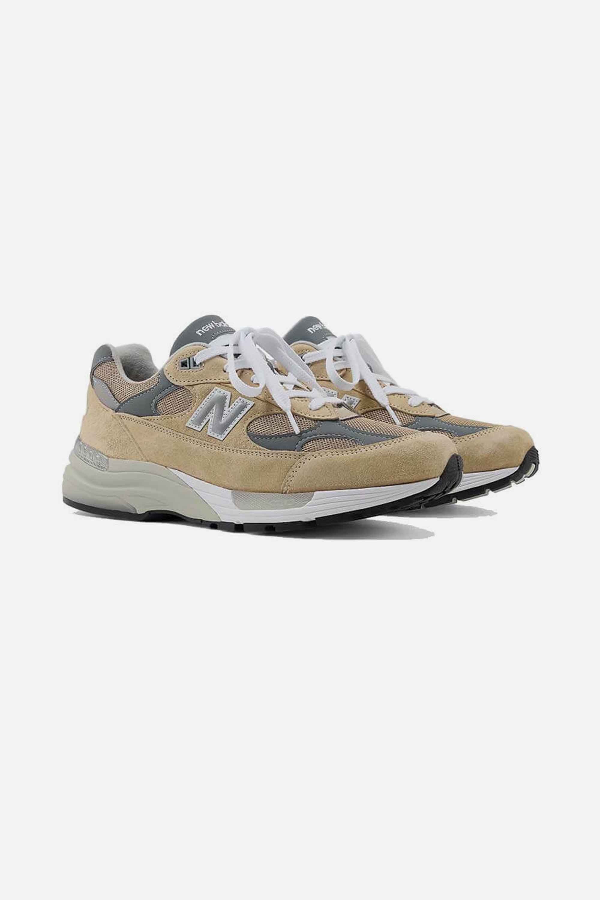NEW BALANCE U992TA