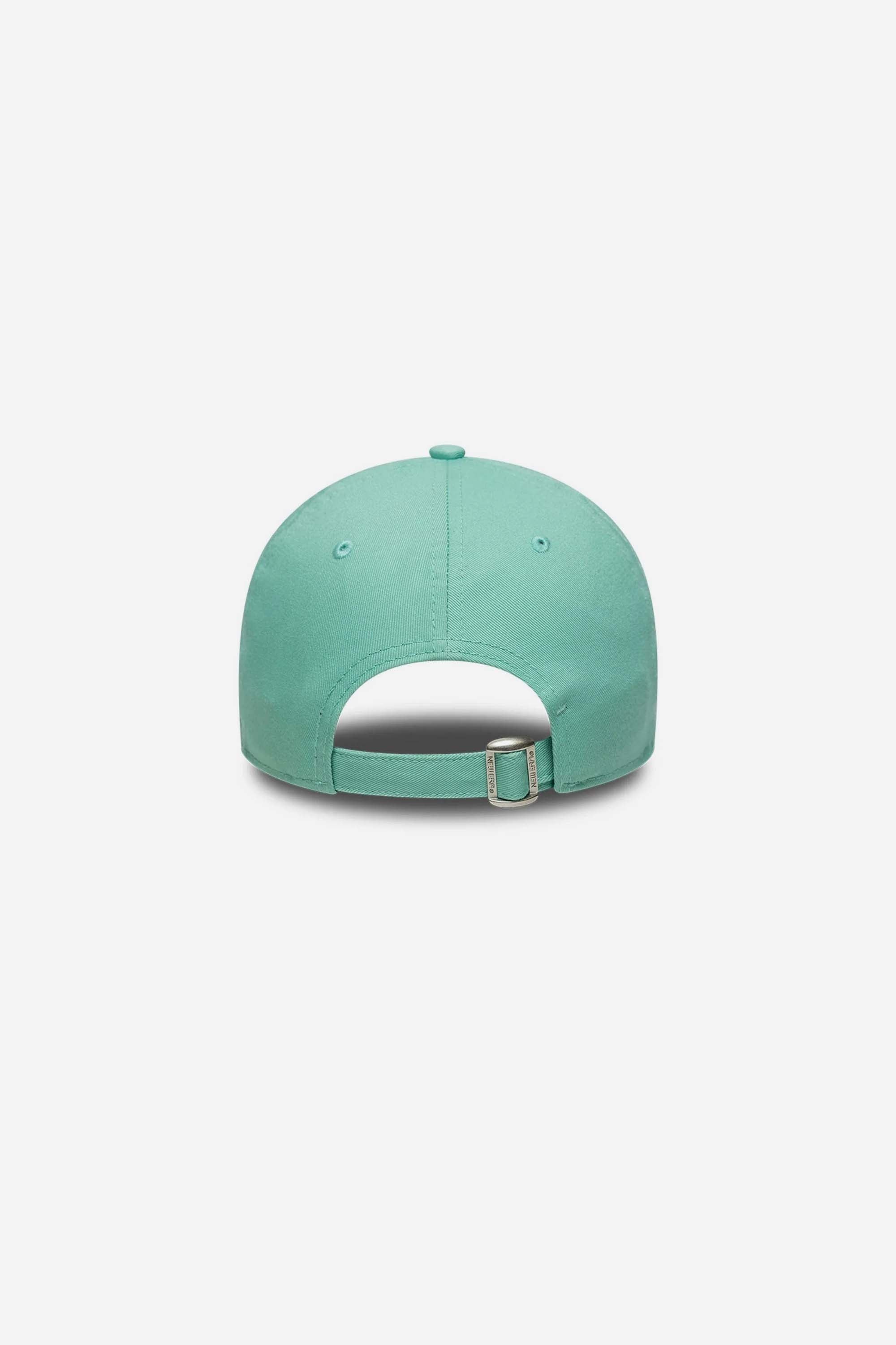 9TWENTY LEAGUE ESSENTIAL NY