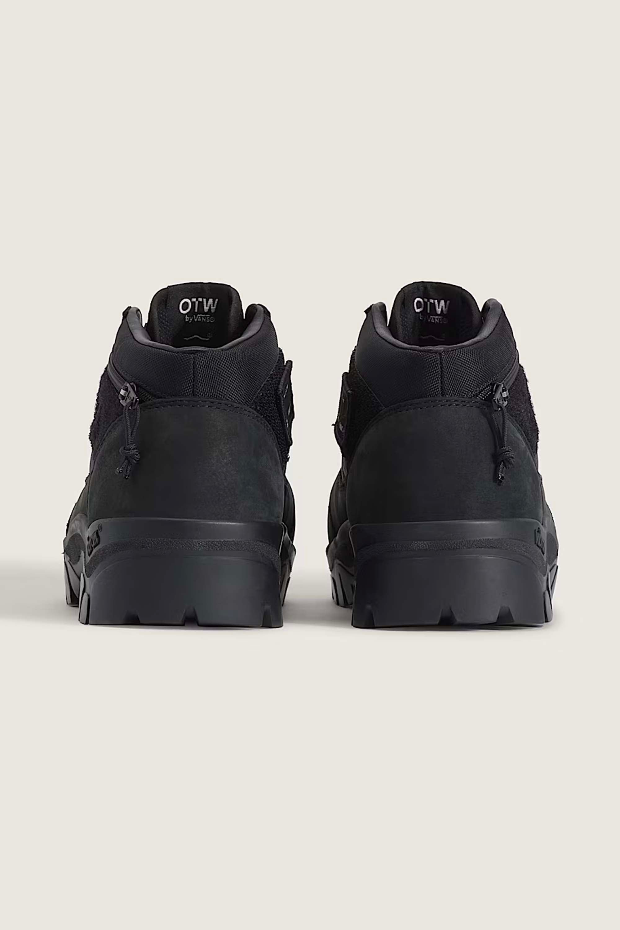 OTW BY VANS X OAMC HALF CAB SP BOOT