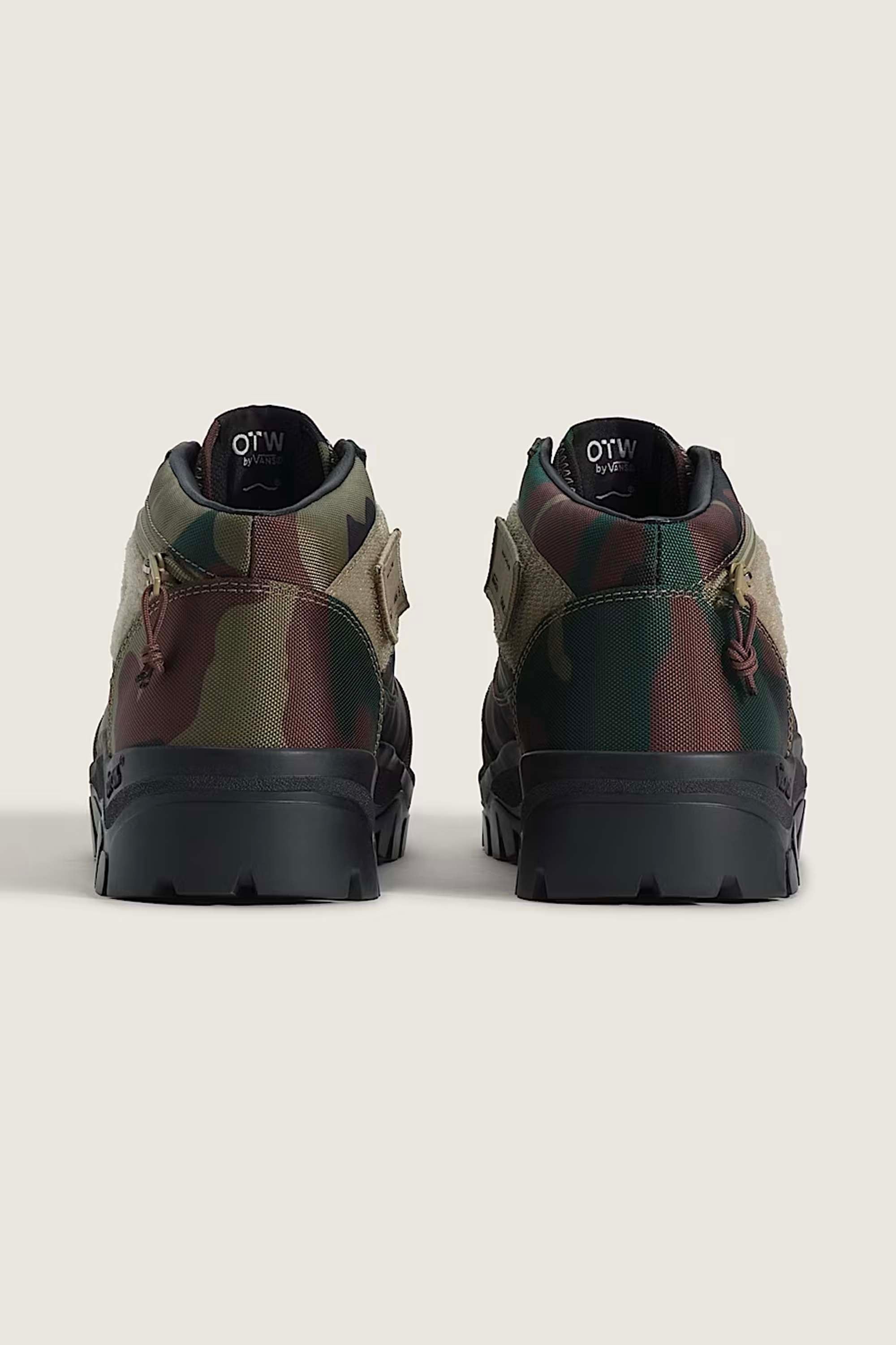 OTW BY VANS X OAMC HALF CAB SP BOOT