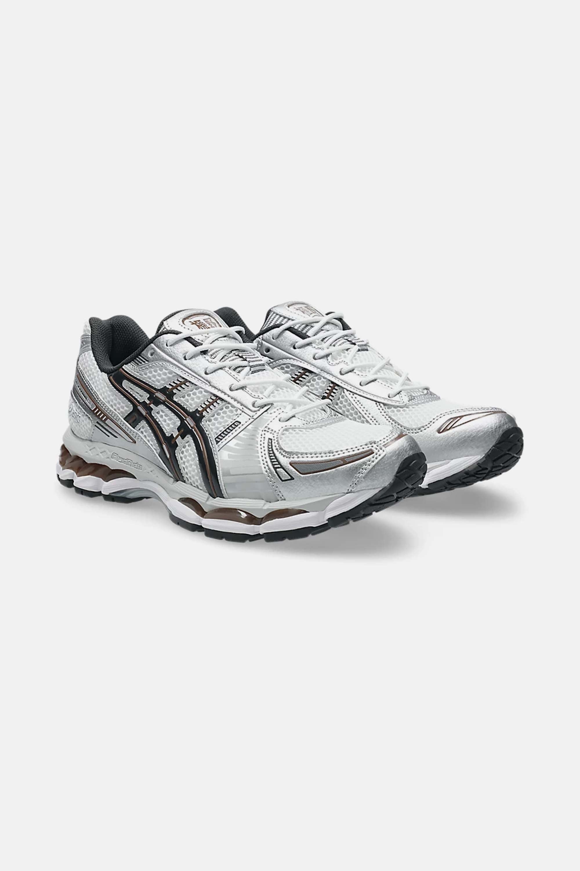 GEL-KAYANO 12.1