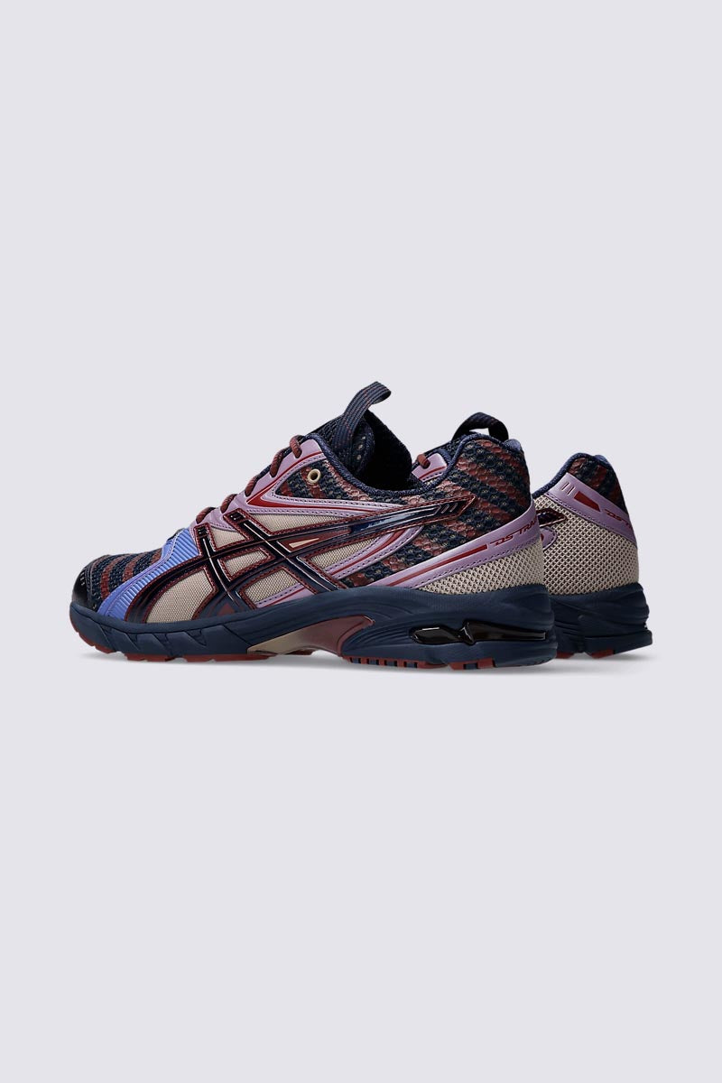 ASICS UB9-S GEL-DS TRAINER 14