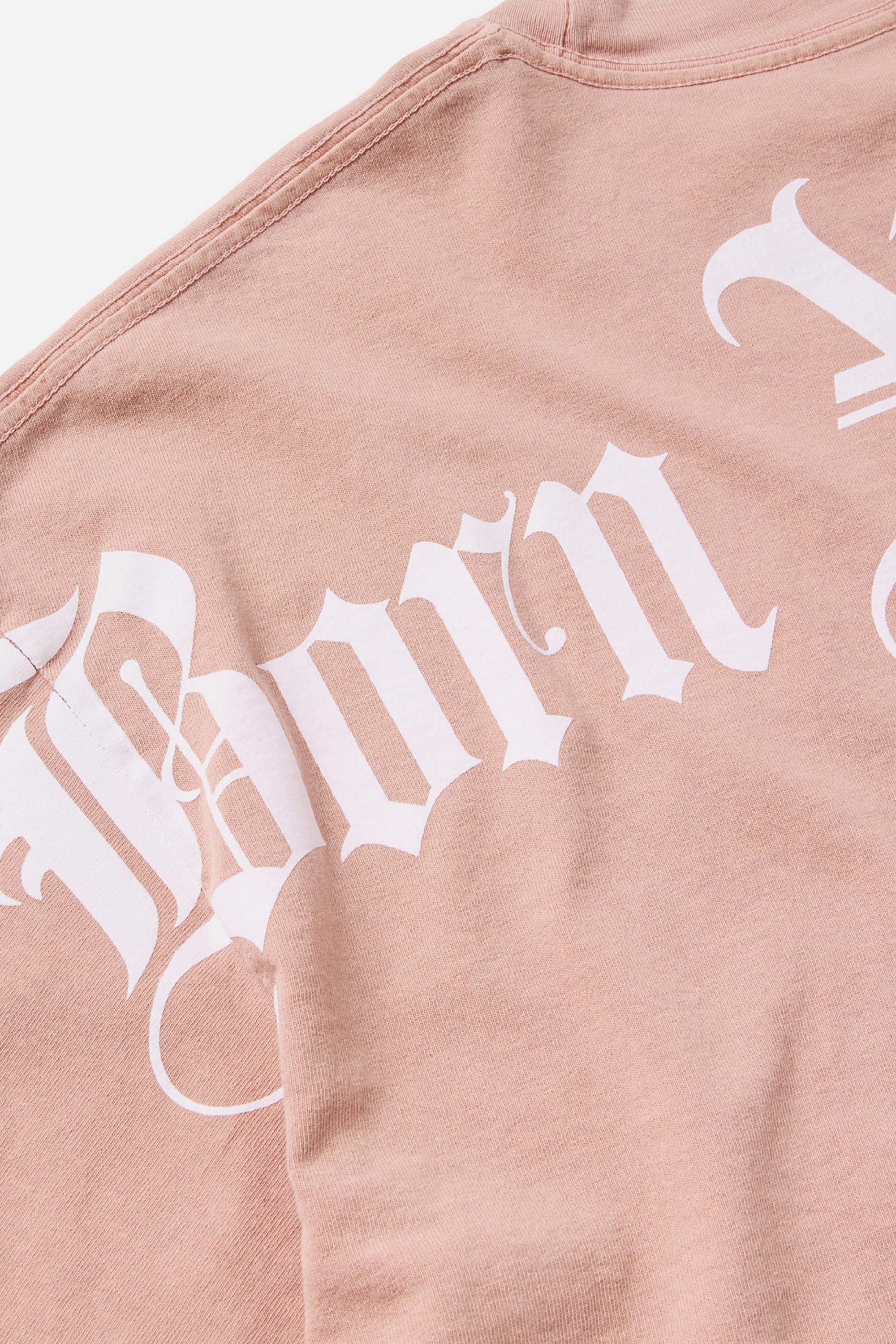 BLACKLETTER JUMBO ARCH TEE