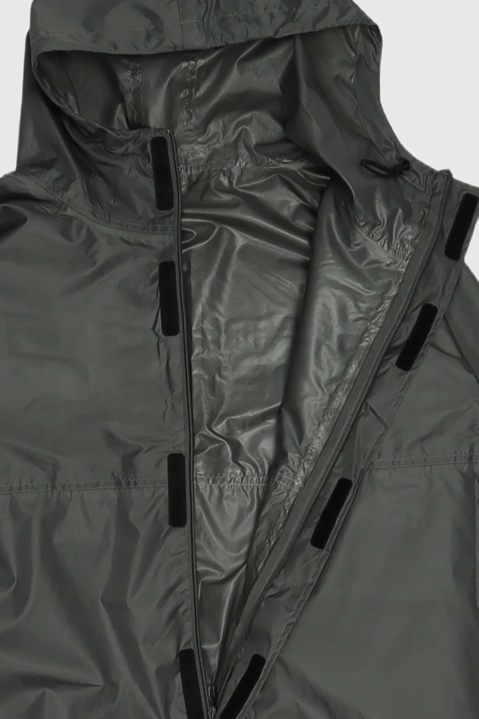 PACKABLE RAIN SUIT