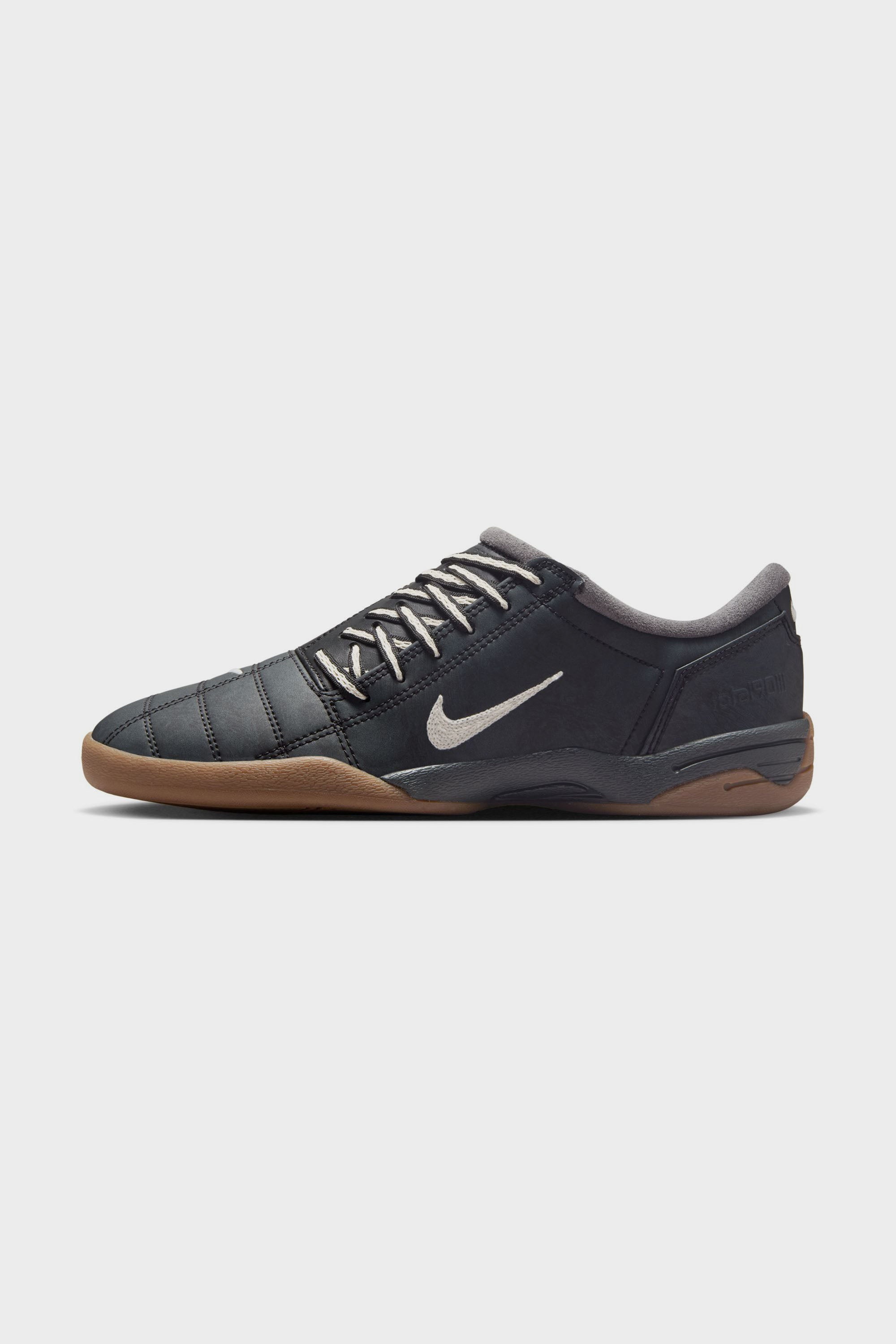 NIKE WMNS TOTAL 90