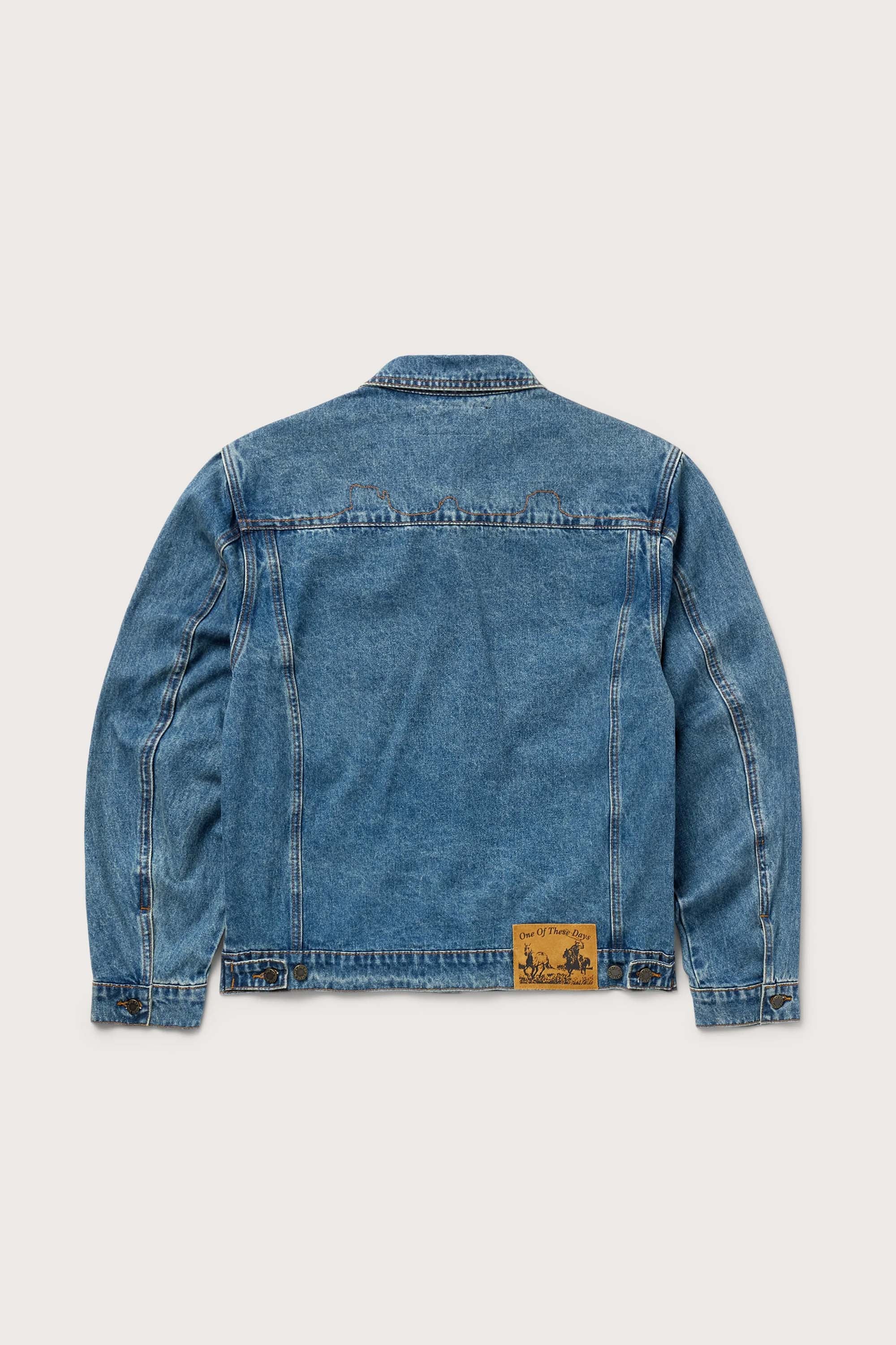 DENIM TRUCKER JACKET
