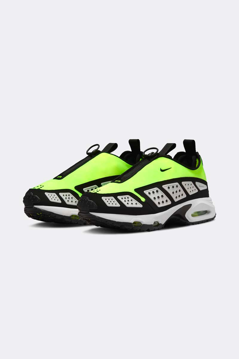NIKE WMNS AIR MAX SNDR