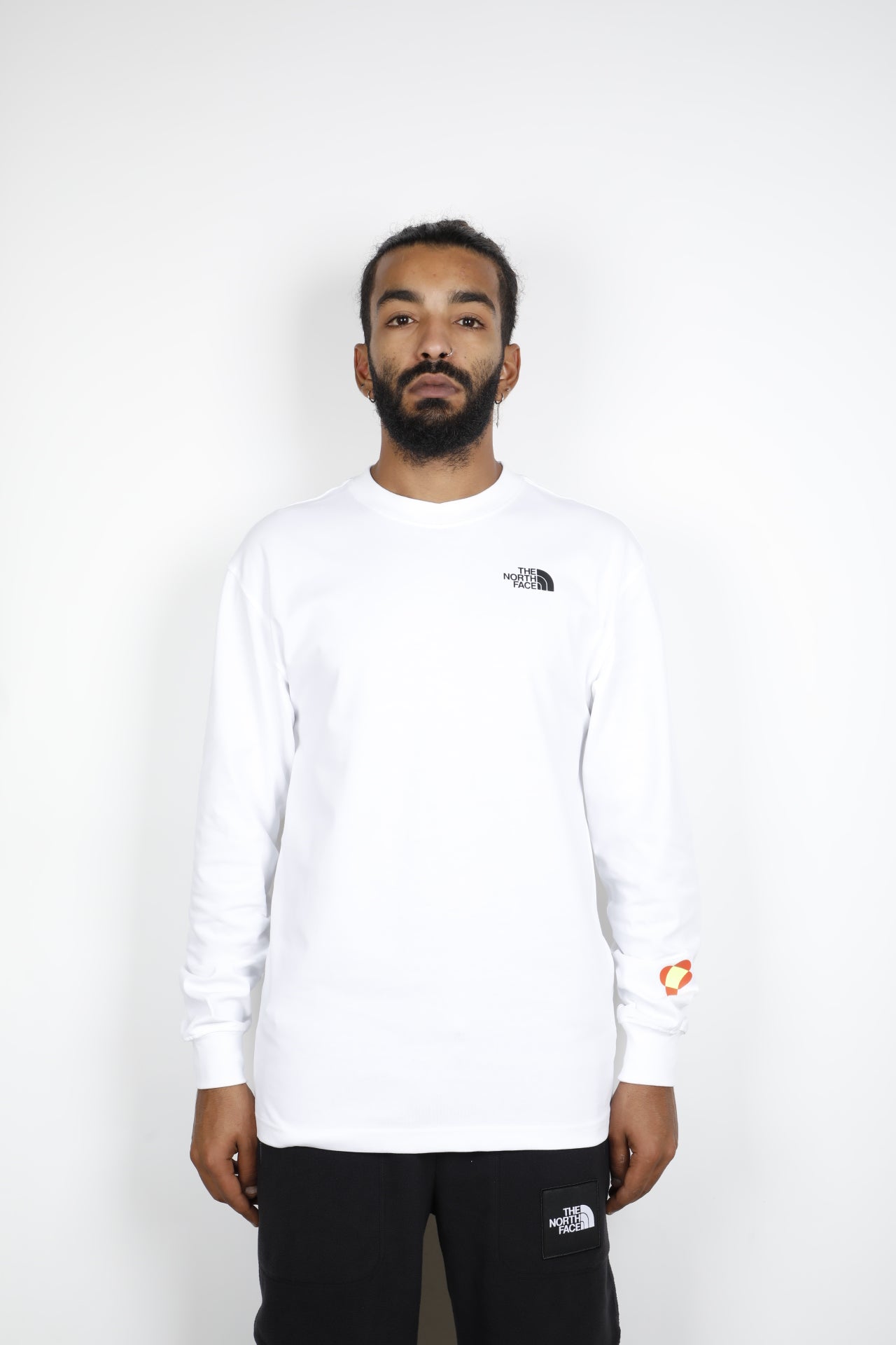 U TNF X YINKA ILORI GRAPHIC L/S TEE