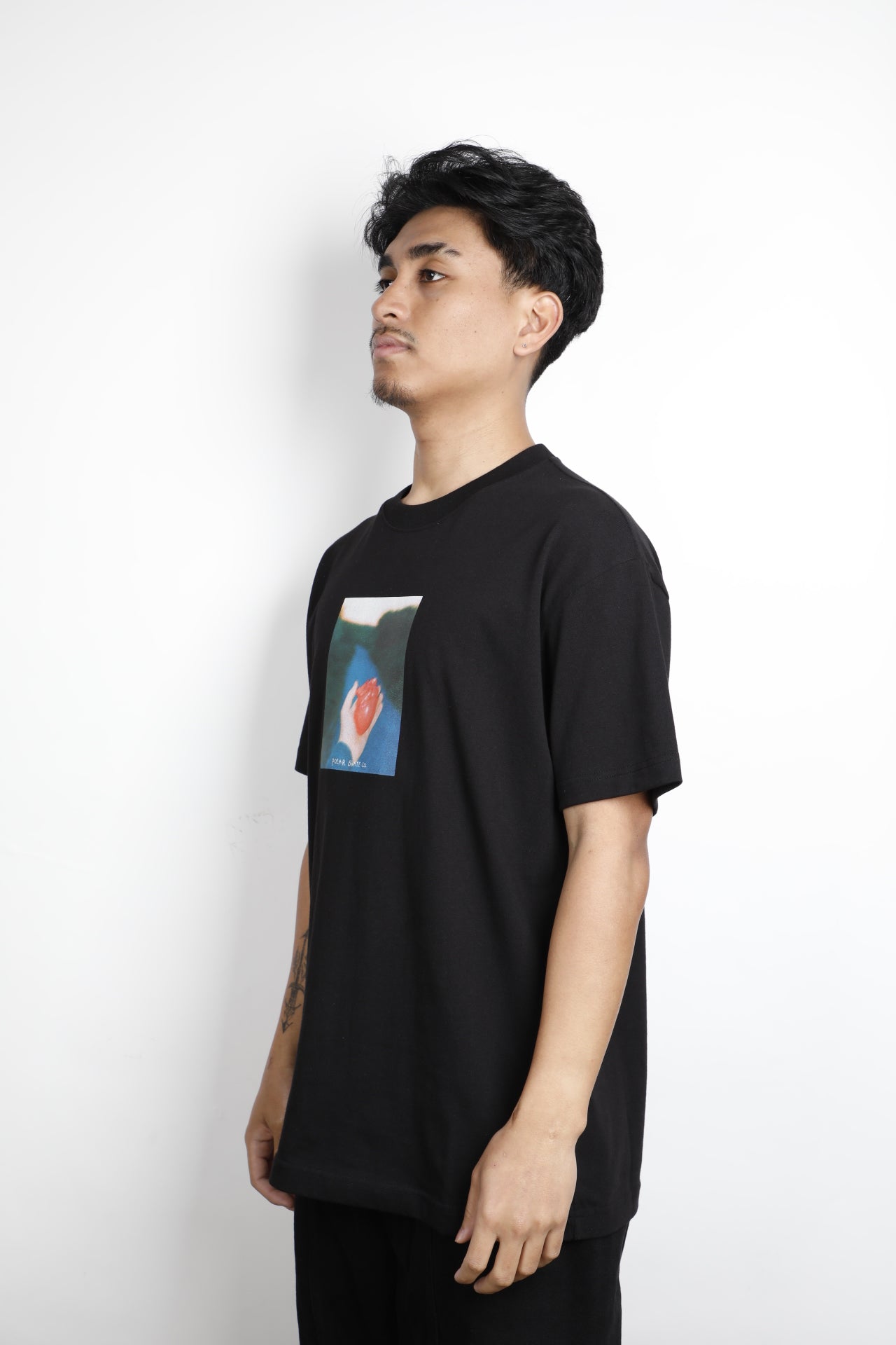 Tee Heart in Hand