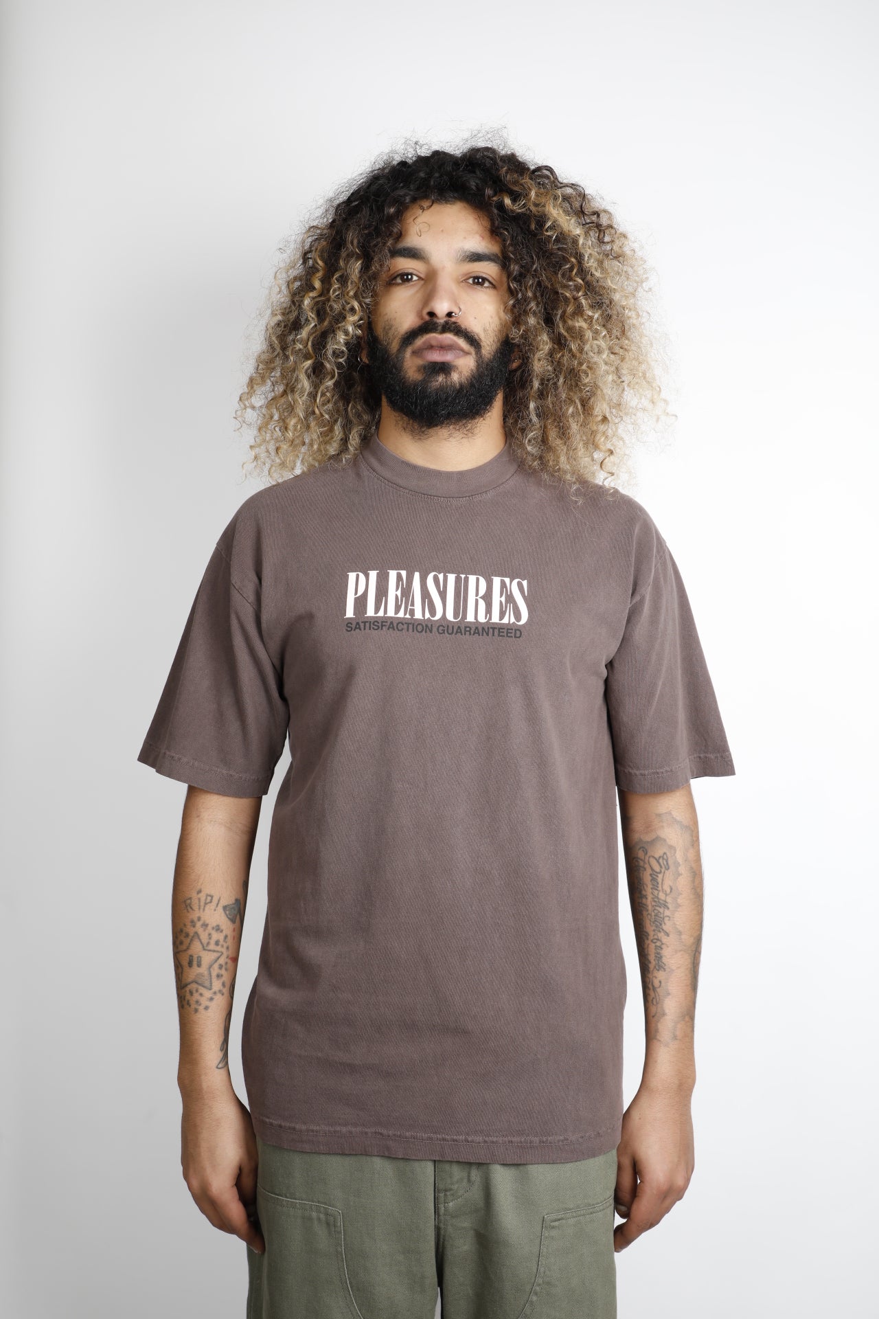 SATISFACTION T-SHIRT