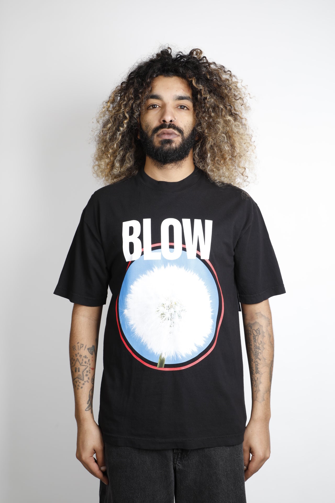 BLOW T-SHIRT