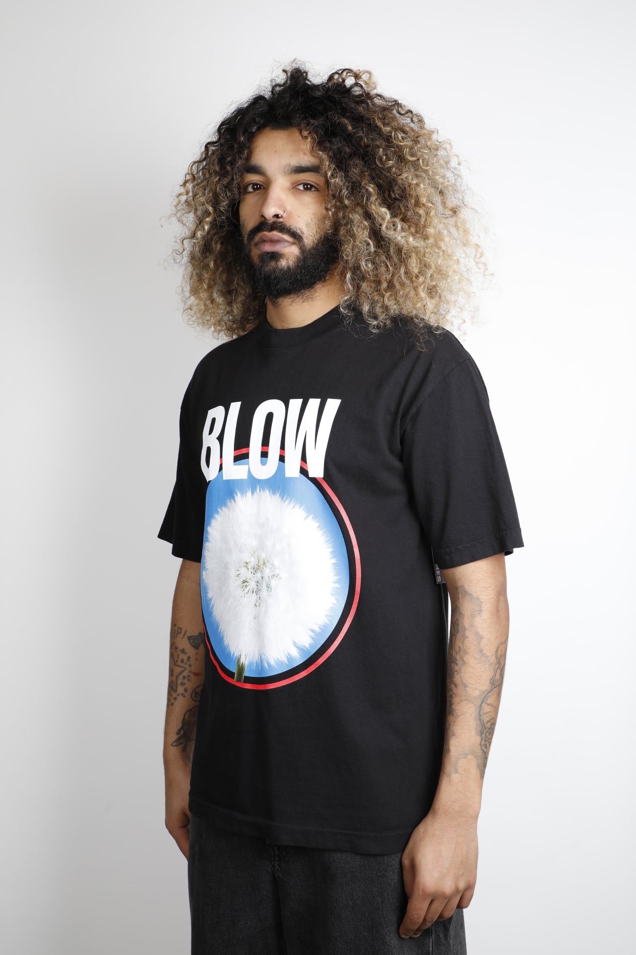 BLOW T-SHIRT