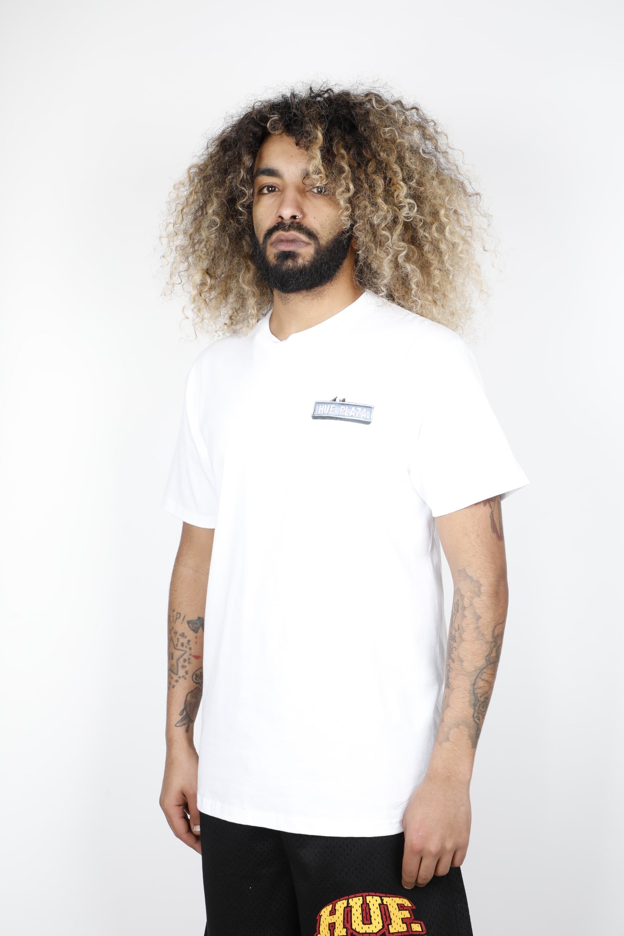 HUF PLAZA T-SHIRT