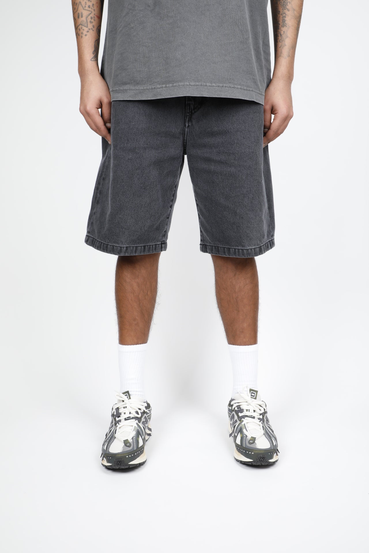 LANDON SHORT