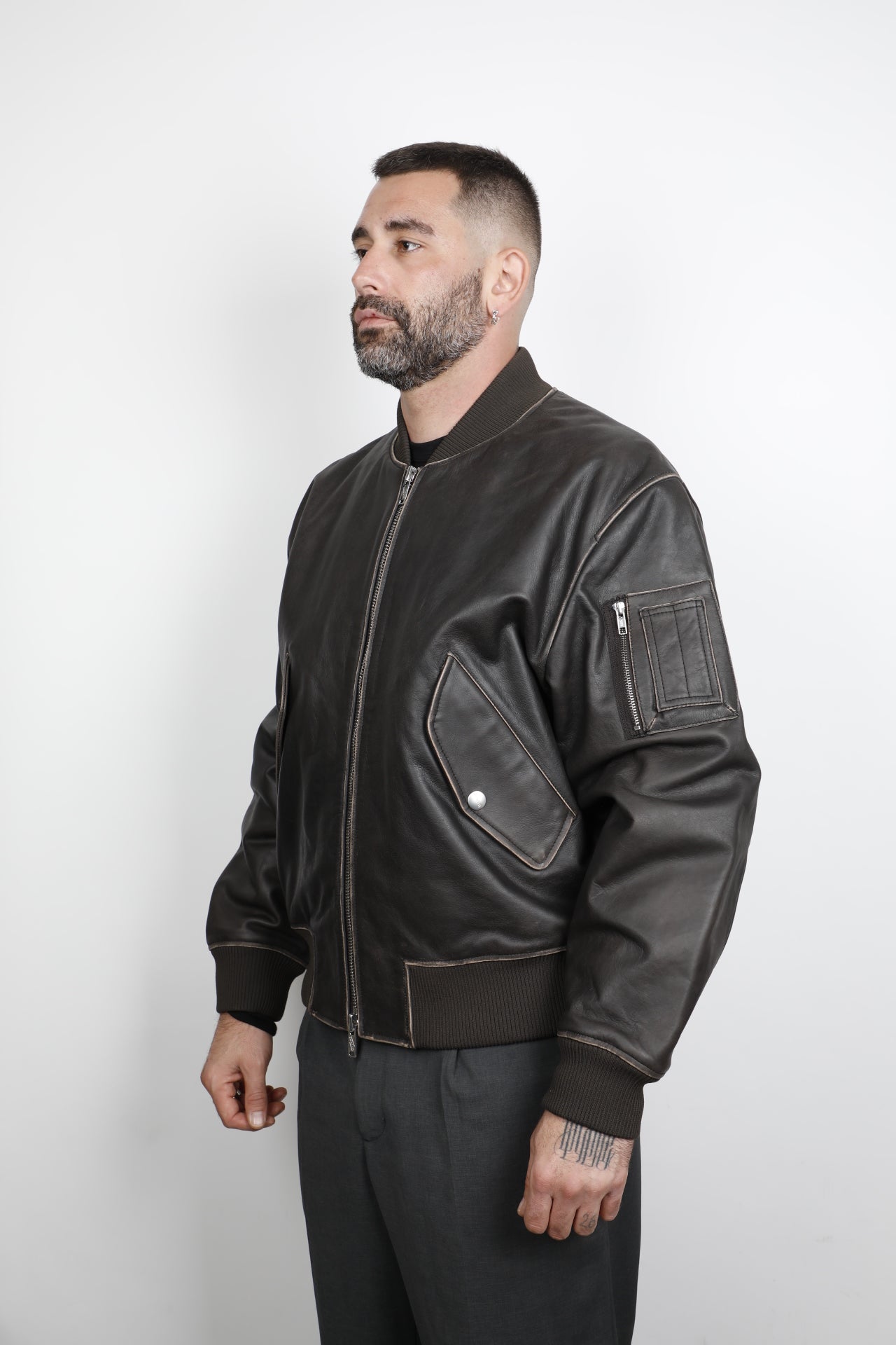 LEATHER FLIGHT JACKET
