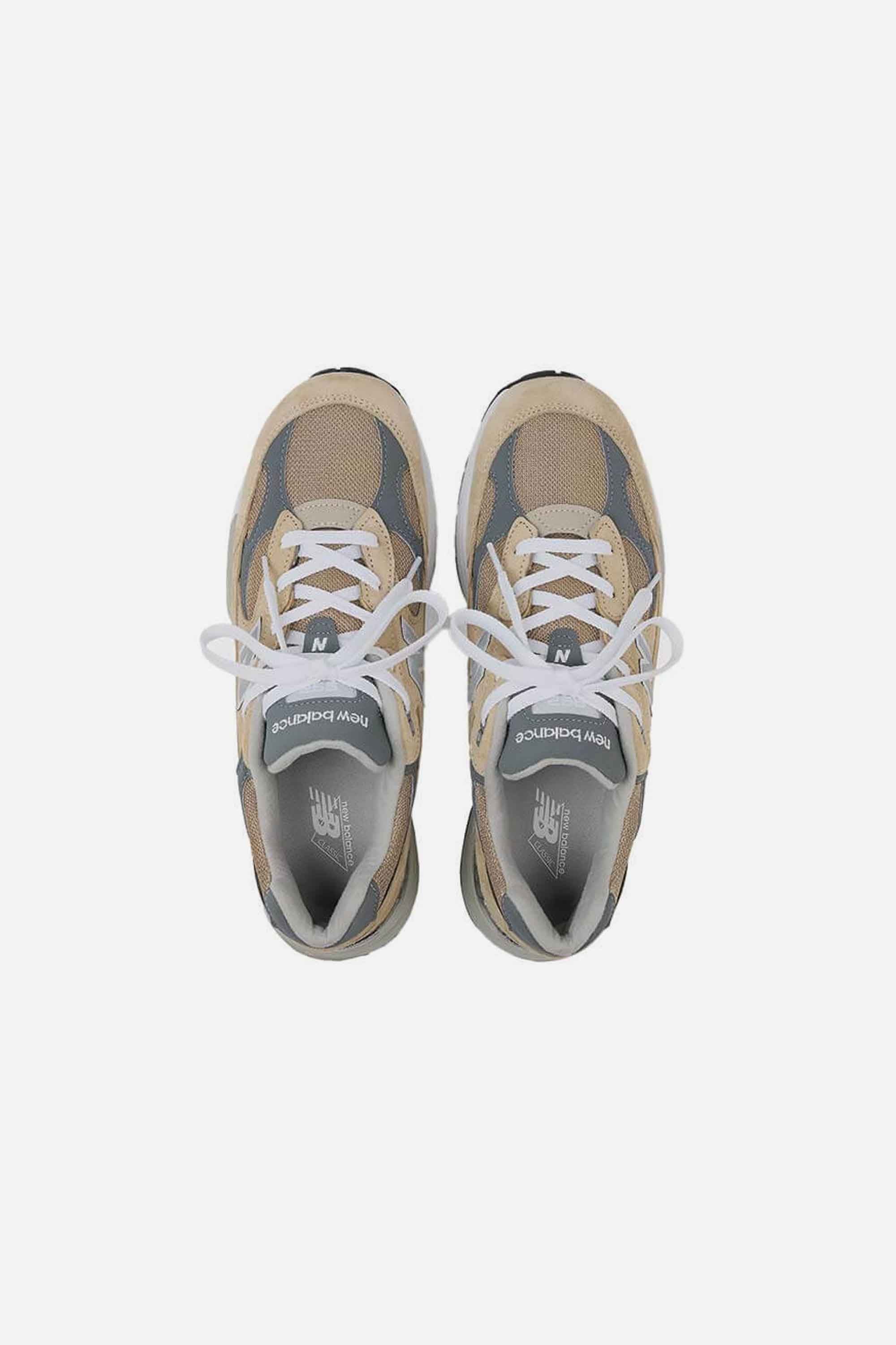 NEW BALANCE U992TA
