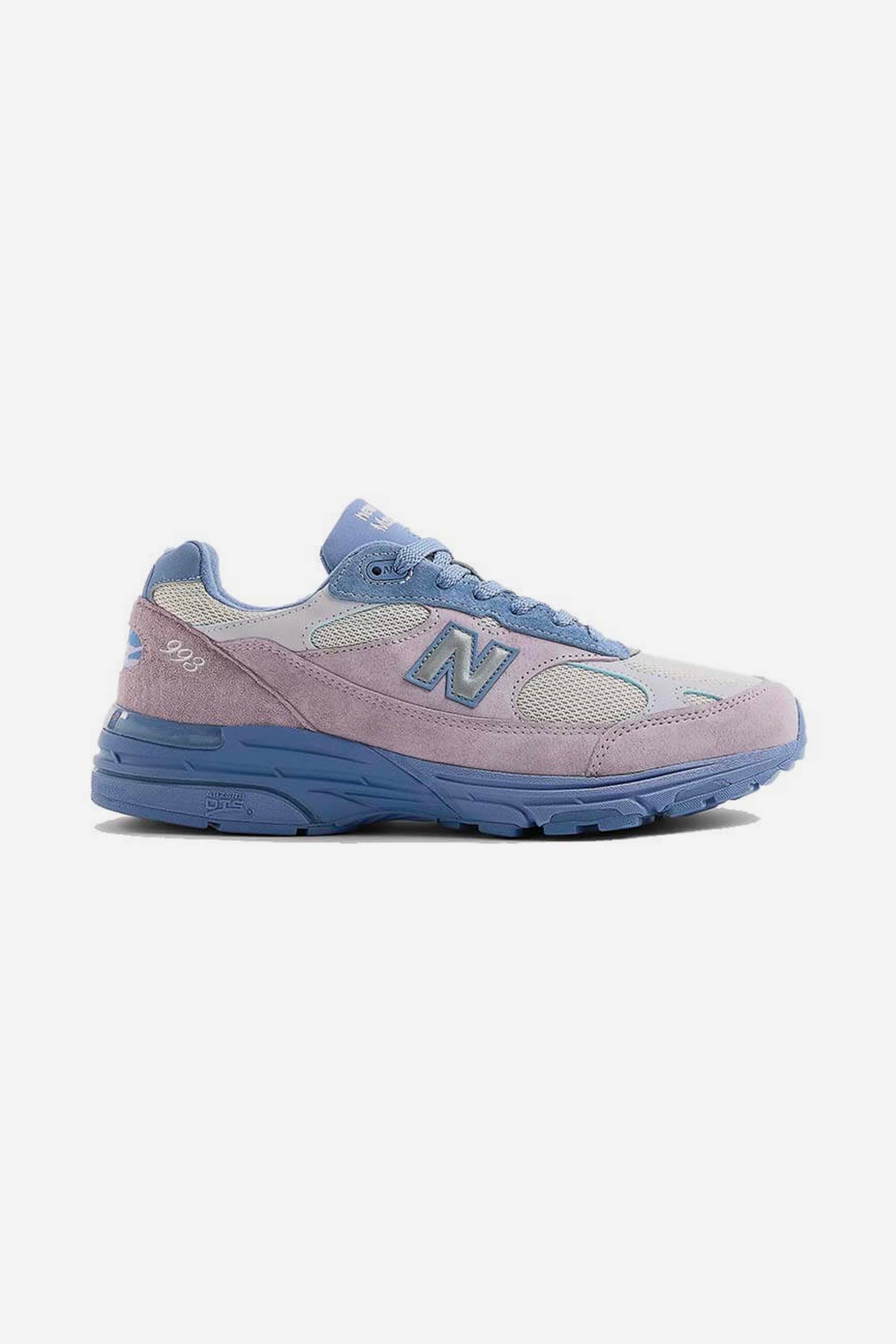 NEW BALANCE U9935YA