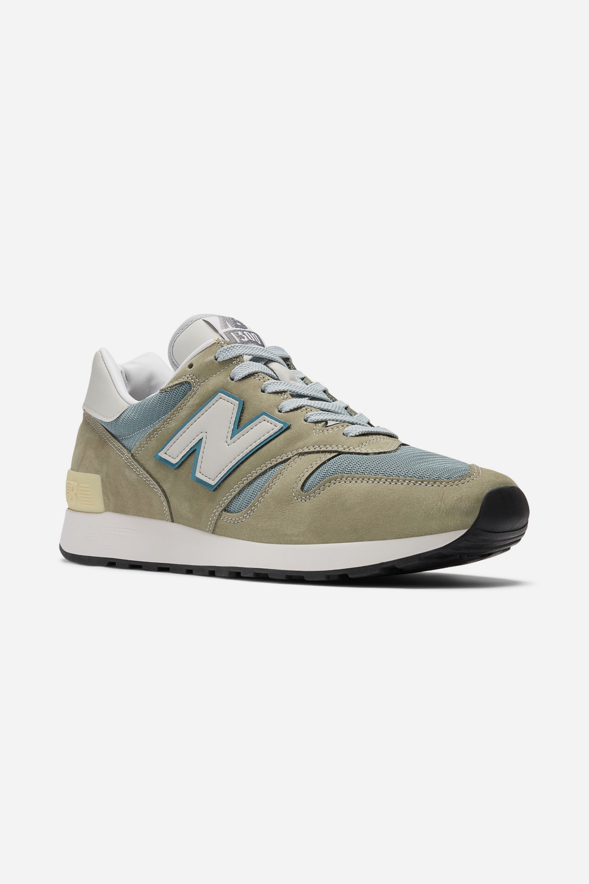 NEW BALANCE 1300JP