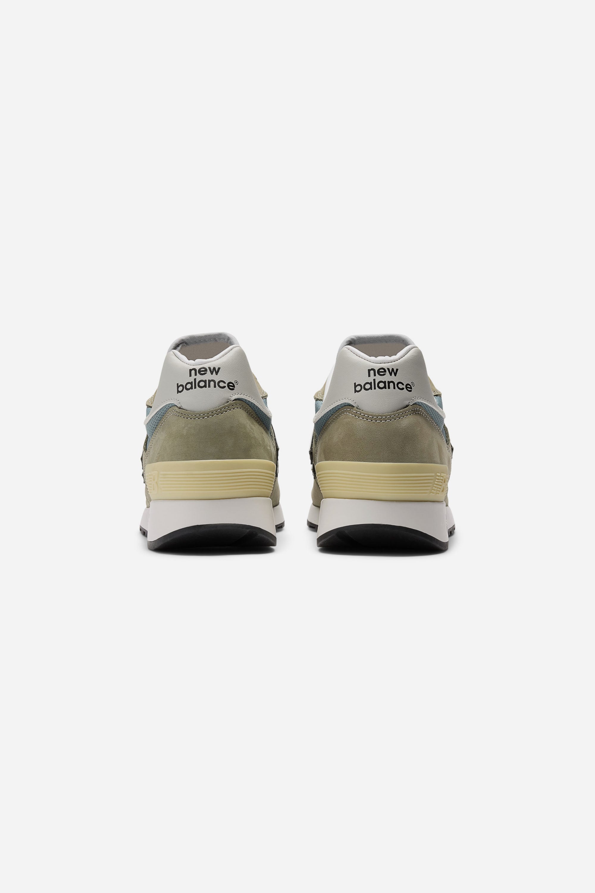 NEW BALANCE 1300JP