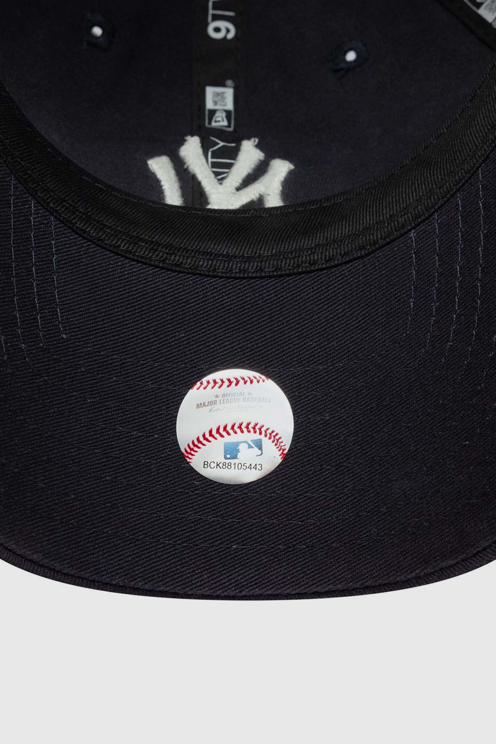 WASHED SCRIPT 9TWENTY NEW YORK YANKEES