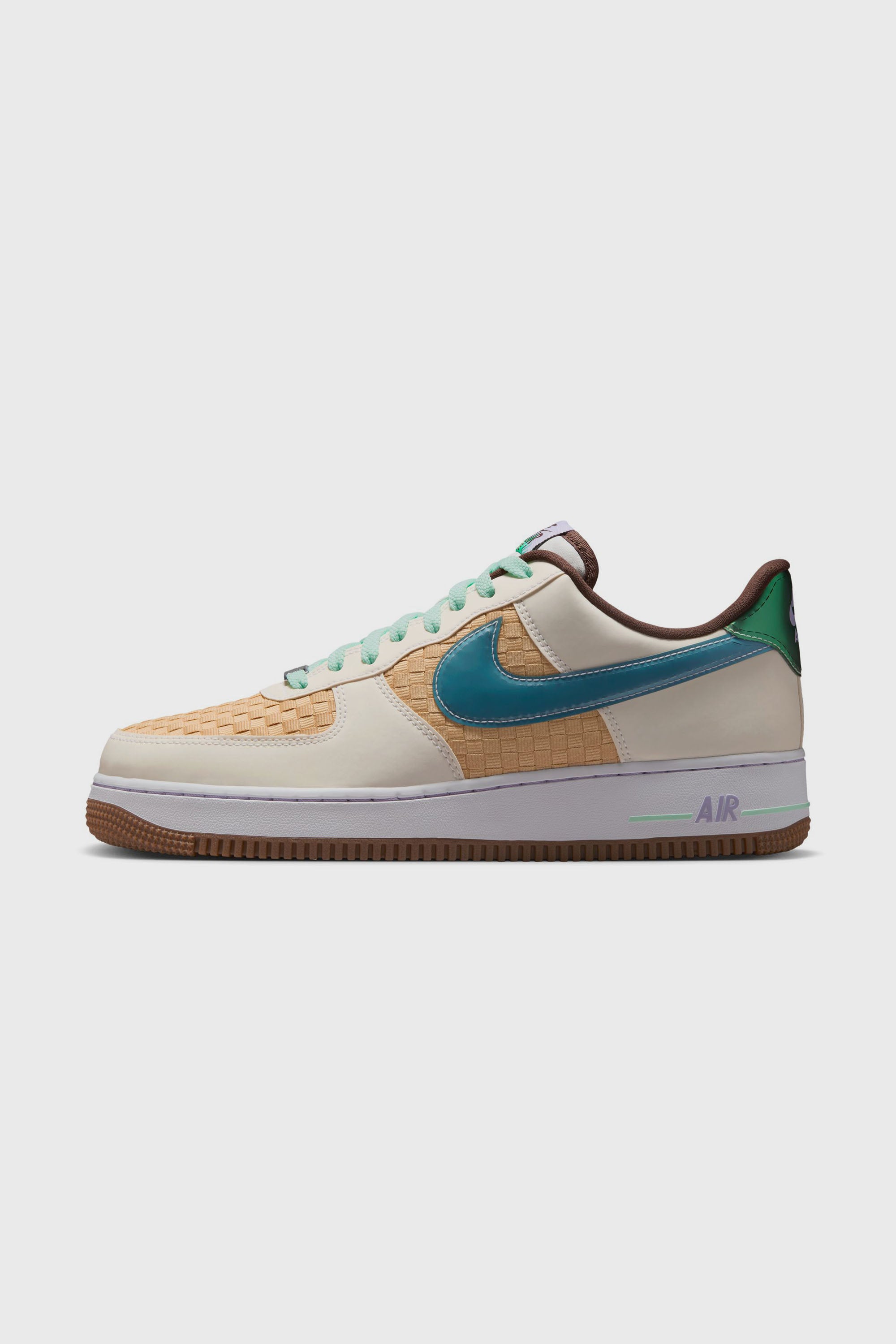 NIKE AIR FORCE 1 RETRO
