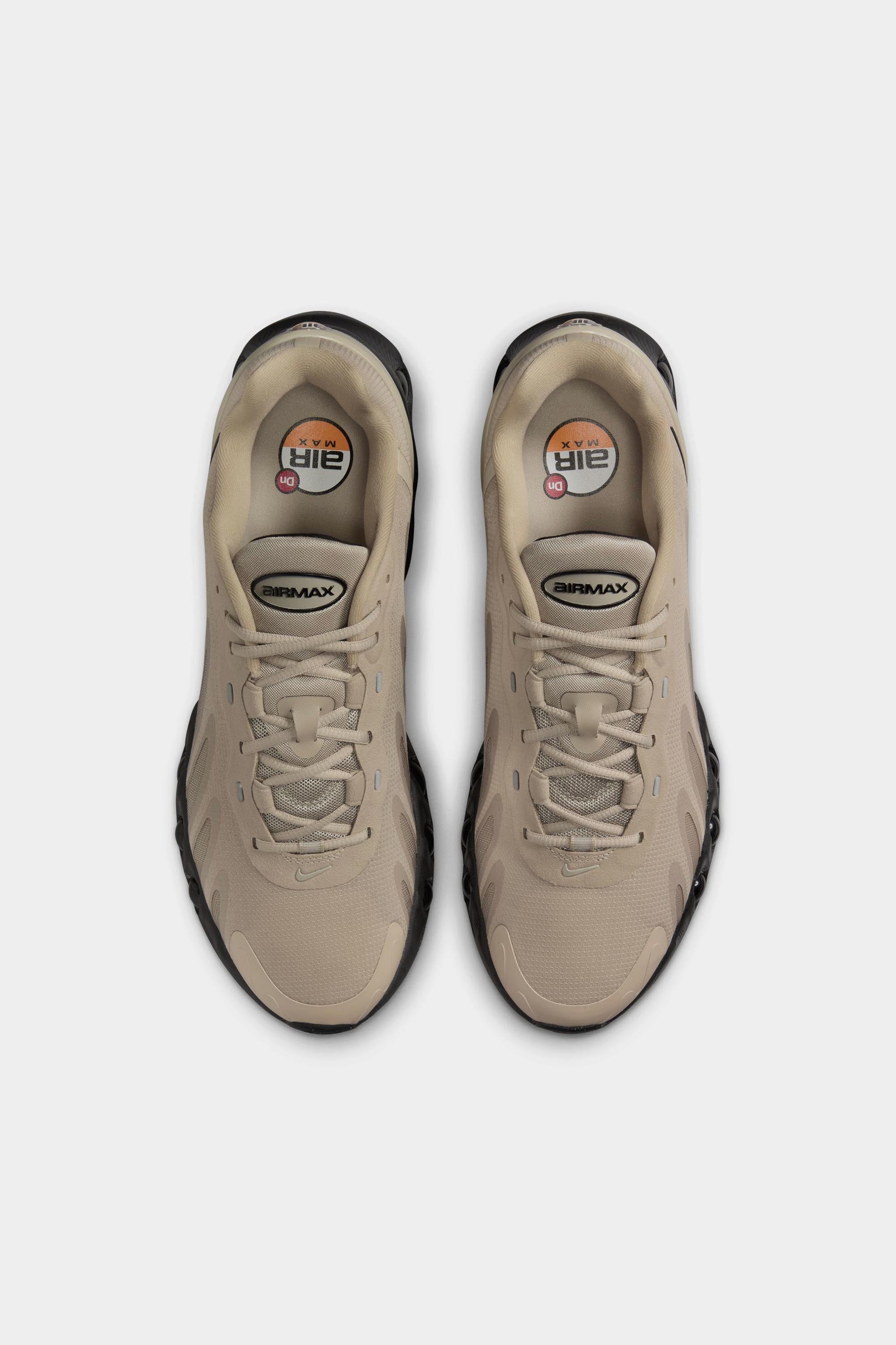 NIKE AIR MAX DN8