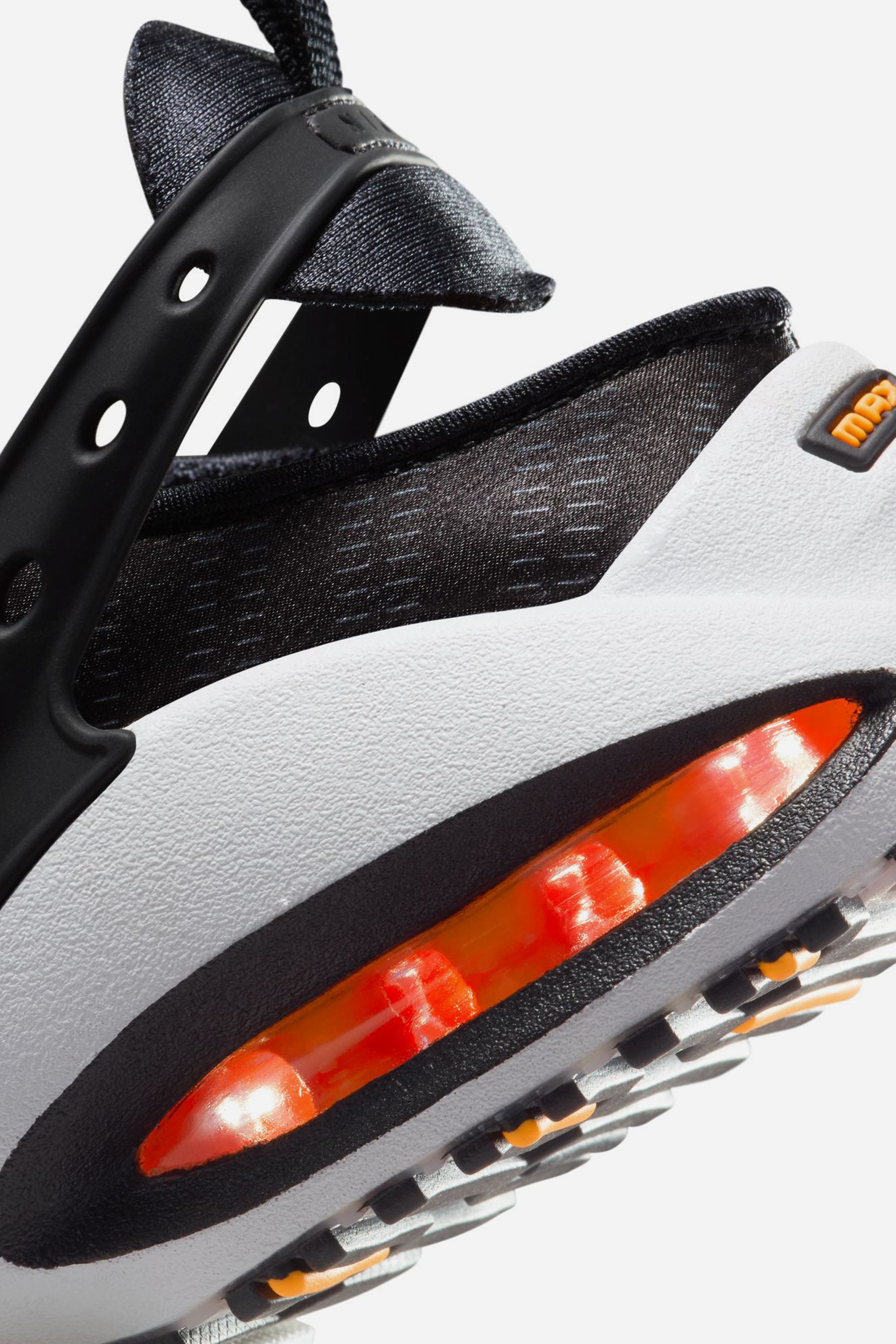 NIKE AIR MAX CRAZE