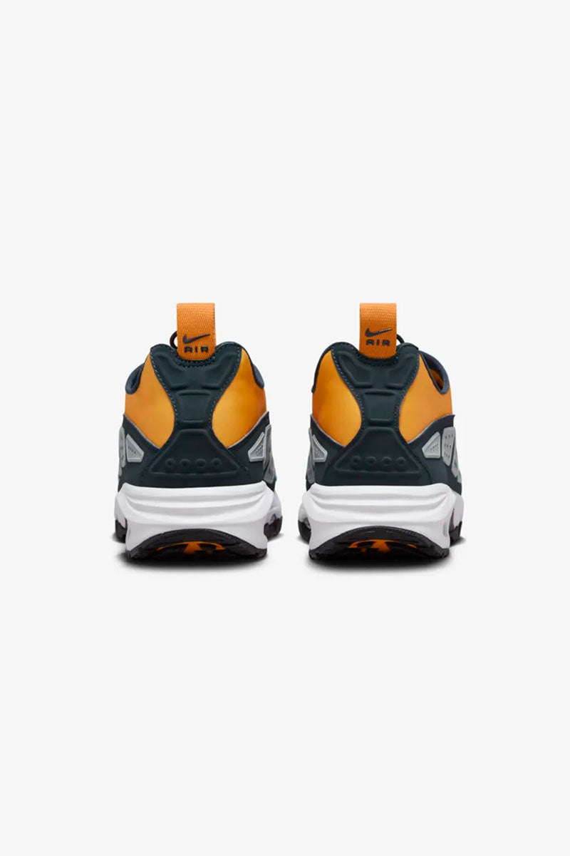NIKE AIR MAX SNDR
