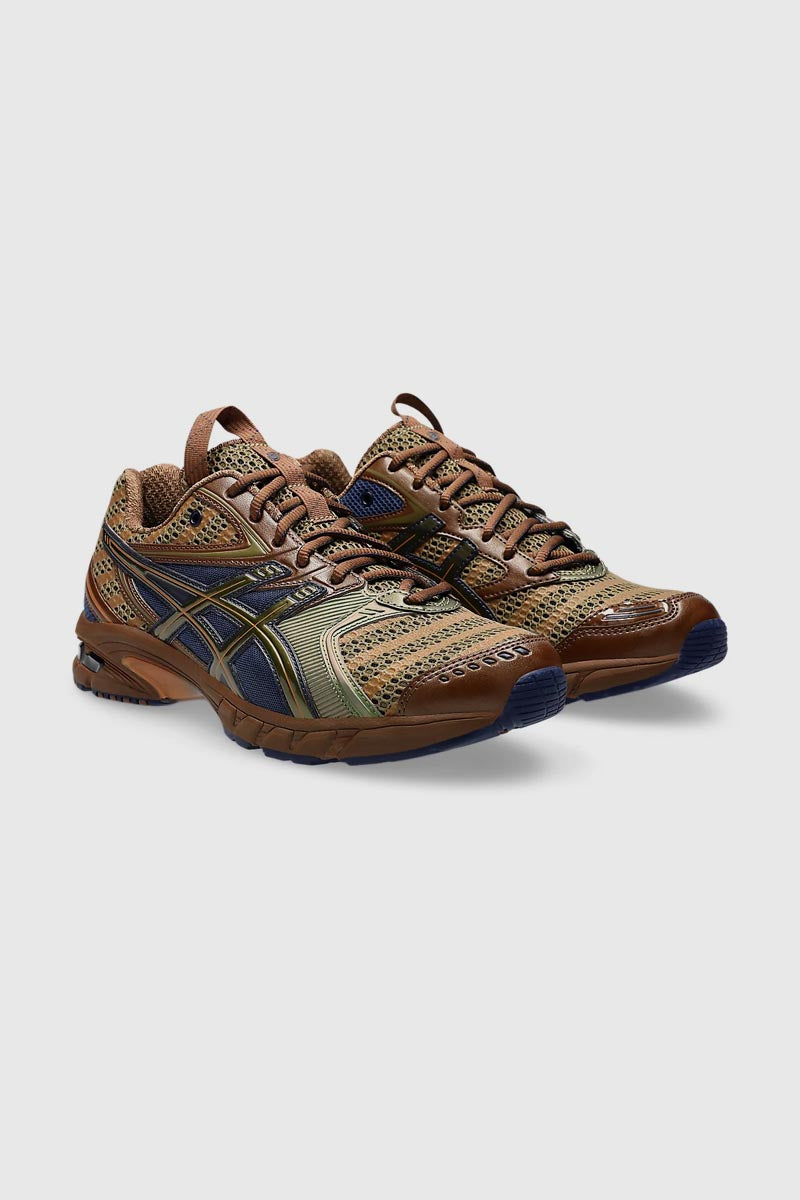 ASICS UB9-S GEL-DS TRAINER 14