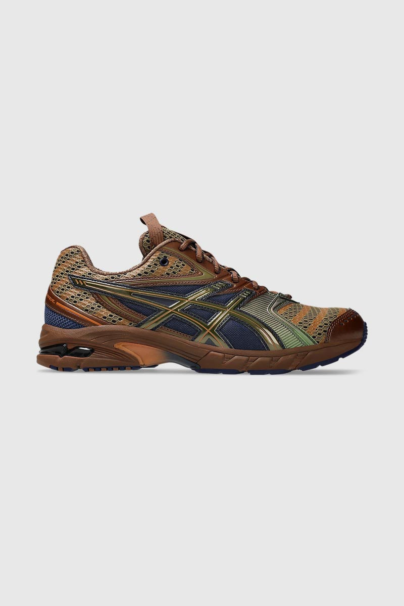 ASICS UB9-S GEL-DS TRAINER 14