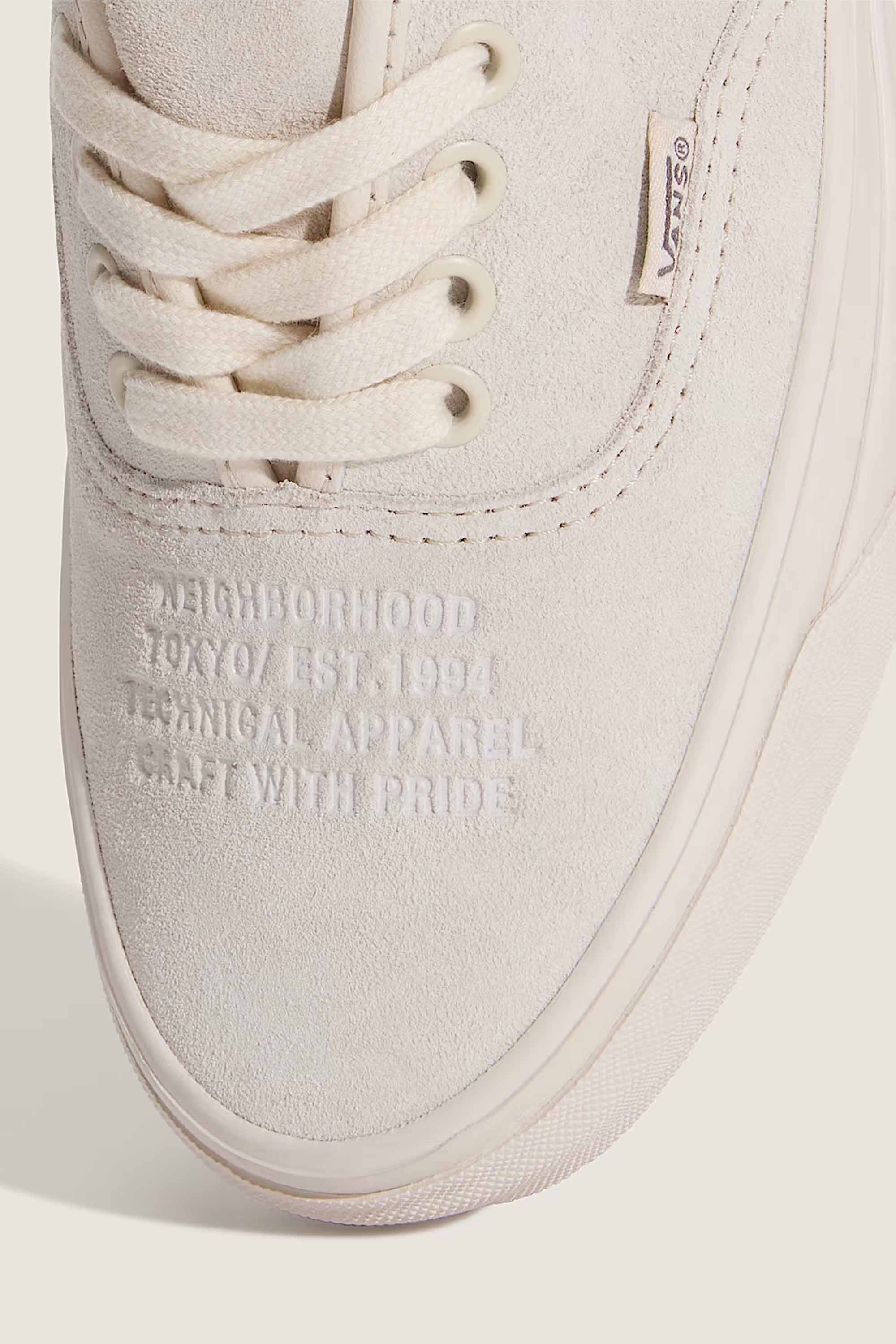 OTW by Vans X Neighborhood Authentic 44