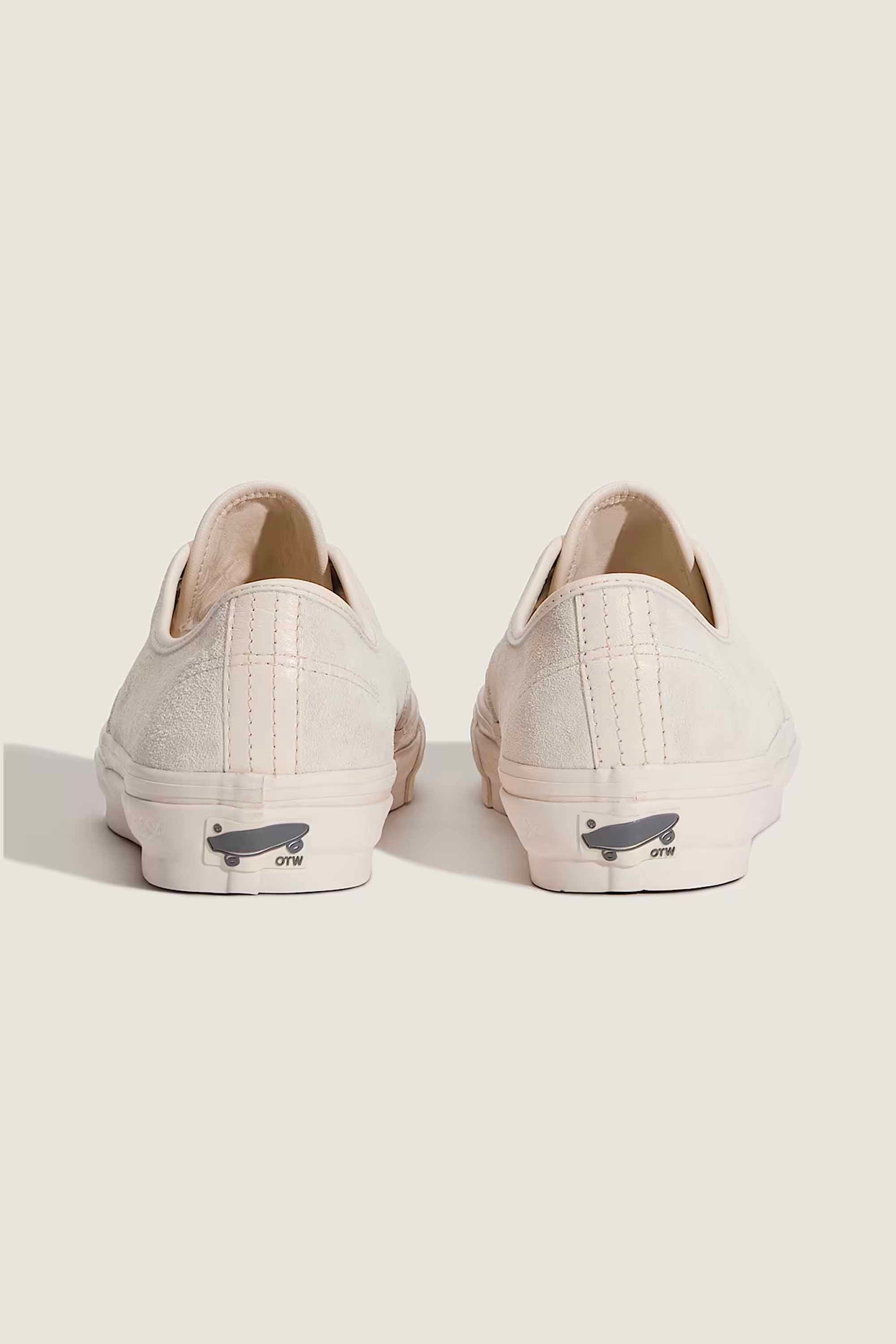 OTW by Vans X Neighborhood Authentic 44